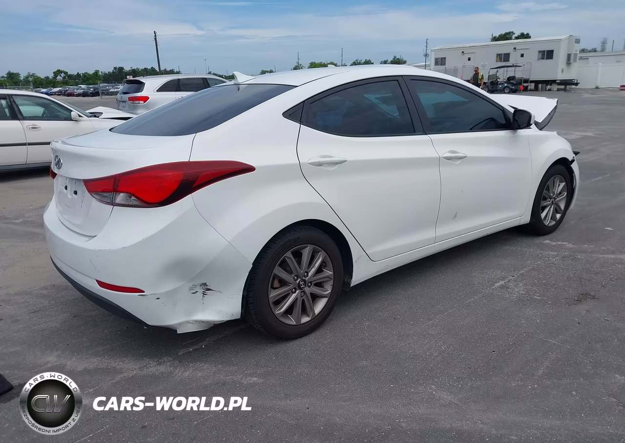 2014 Hyundai Elantra Se VIN:5NPDH4AE0EH480918 - 4