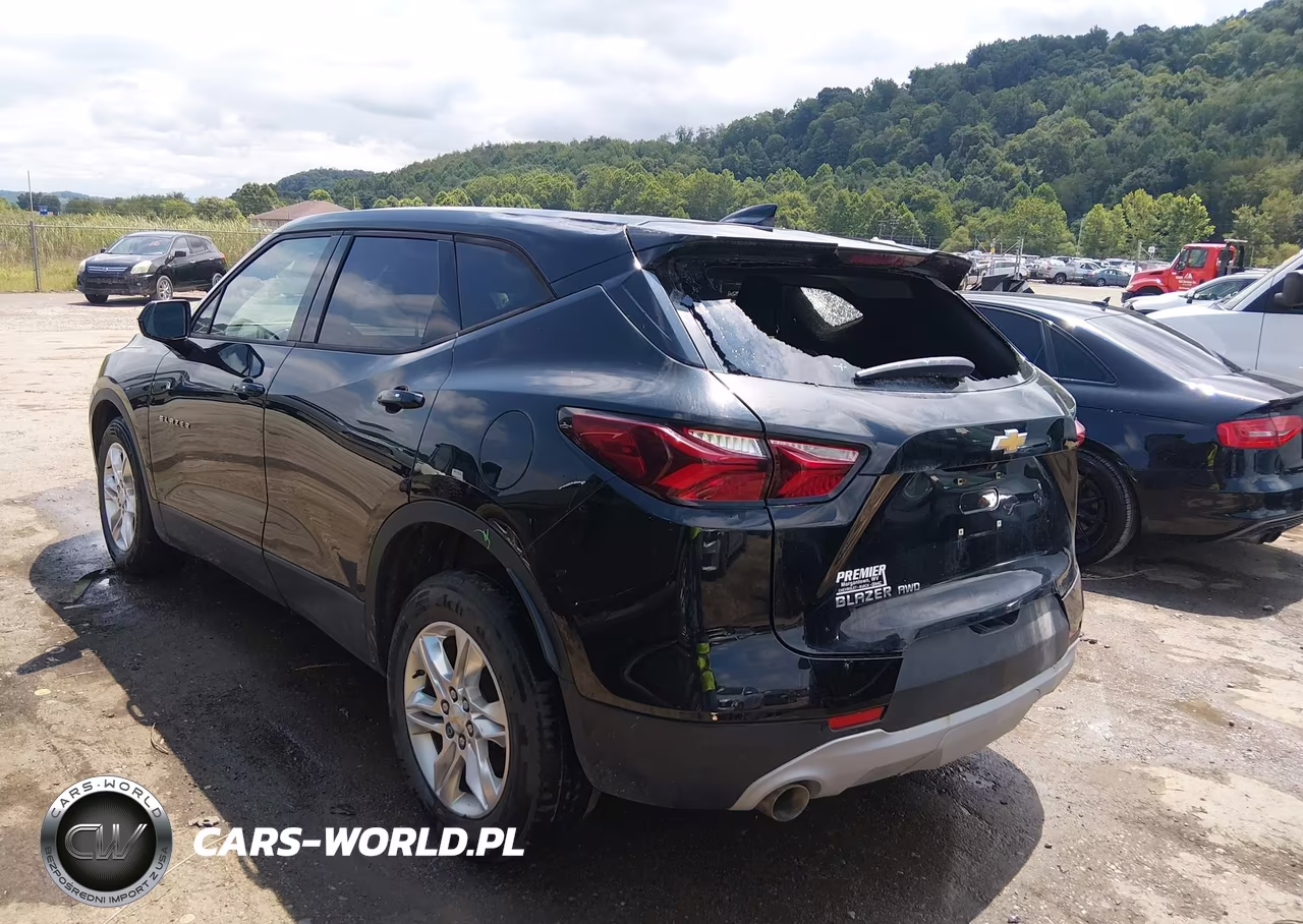 2020 Chevrolet Blazer Awd 2Lt VIN:3GNKBHRS1LS583141 - 3