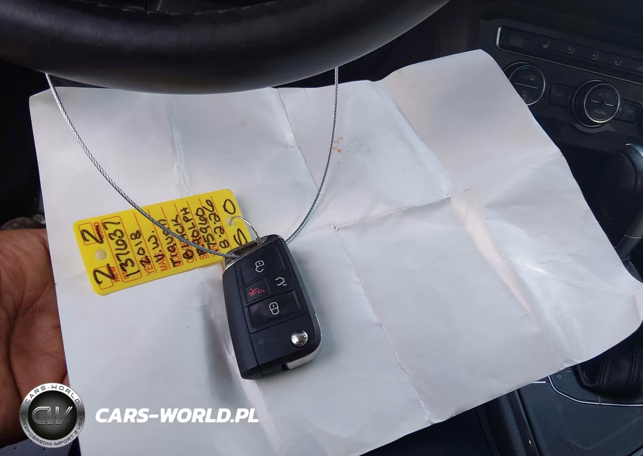2018 Volkswagen Tiguan 2.0T Se-2.0T Sel VIN:3VV3B7AX0JM175960 - 11