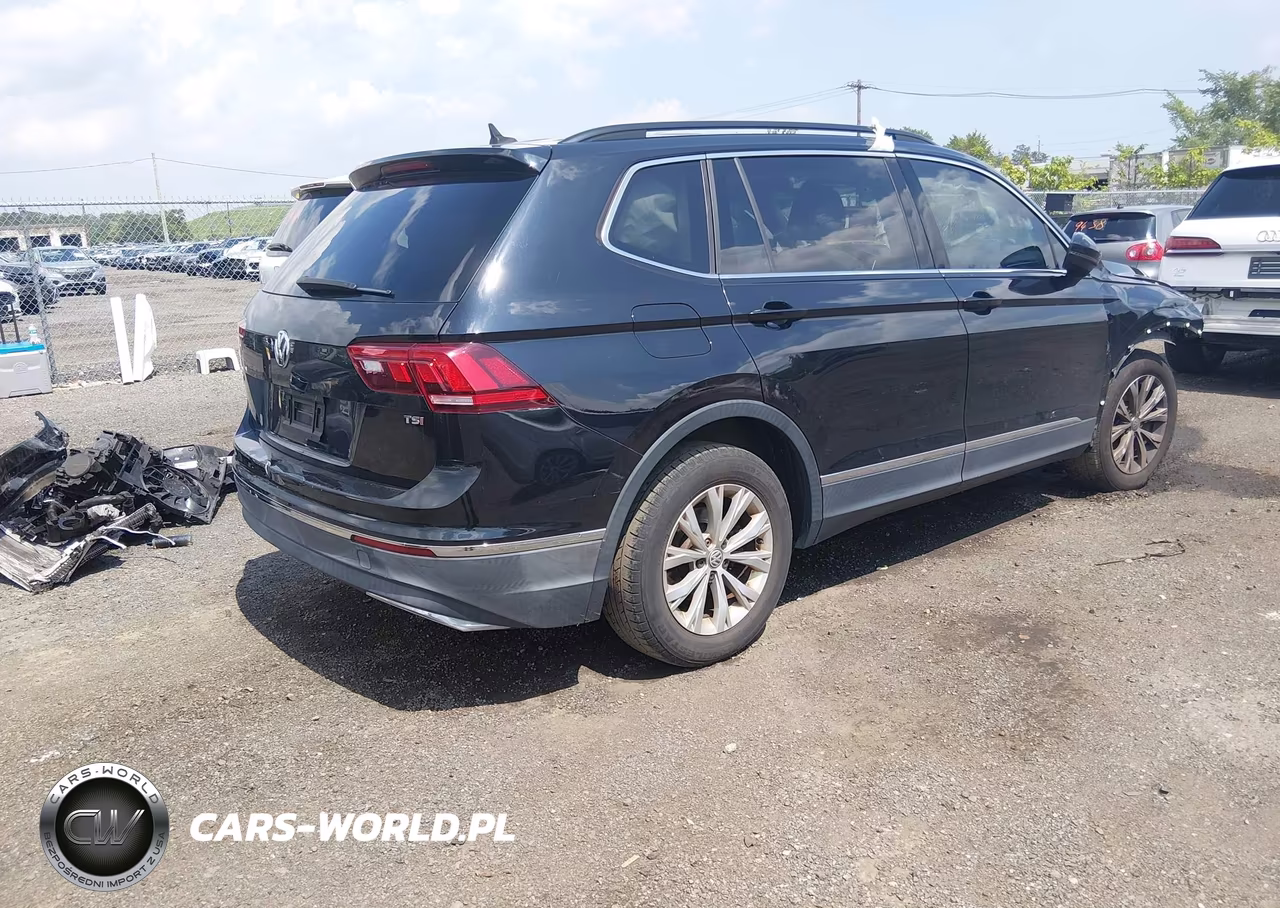 2018 Volkswagen Tiguan 2.0T Se-2.0T Sel VIN:3VV3B7AX0JM175960 - 4