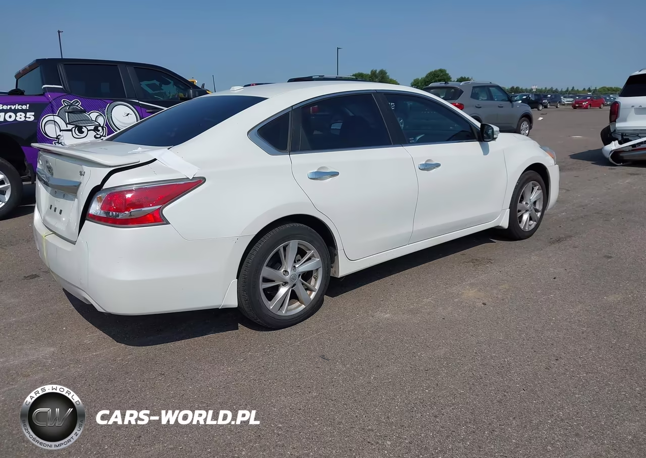 2015 Nissan Altima 2.5 Sv VIN:1N4AL3AP1FC125210 - 4