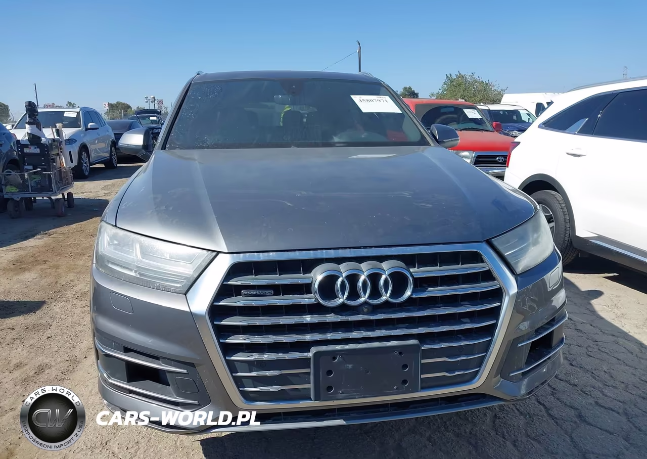 2017 Audi Q7 3.0T Premium VIN:WA1LAAF71HD024262 - 6