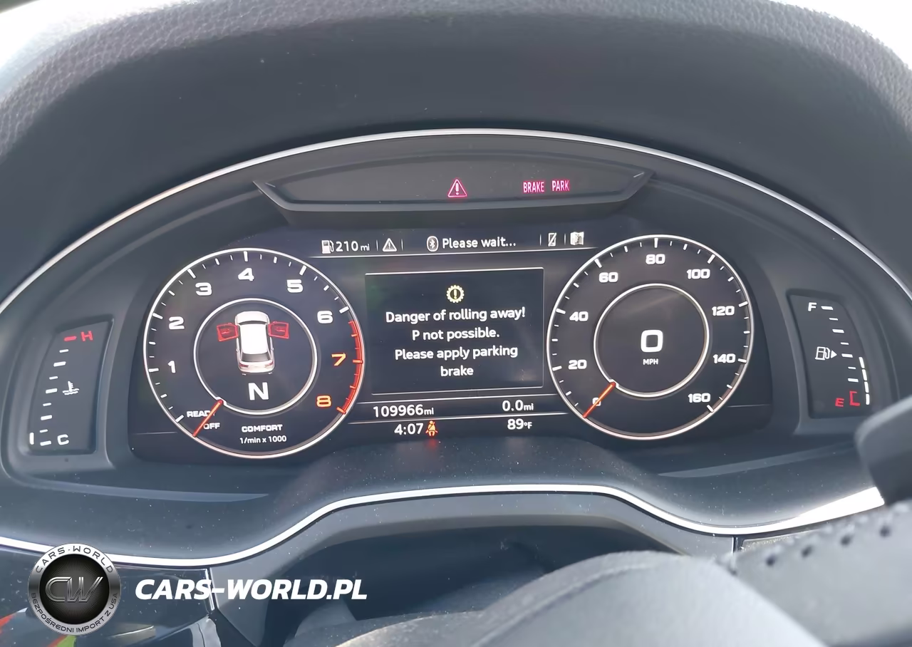 2017 Audi Q7 3.0T Premium VIN:WA1LAAF71HD024262 - 7
