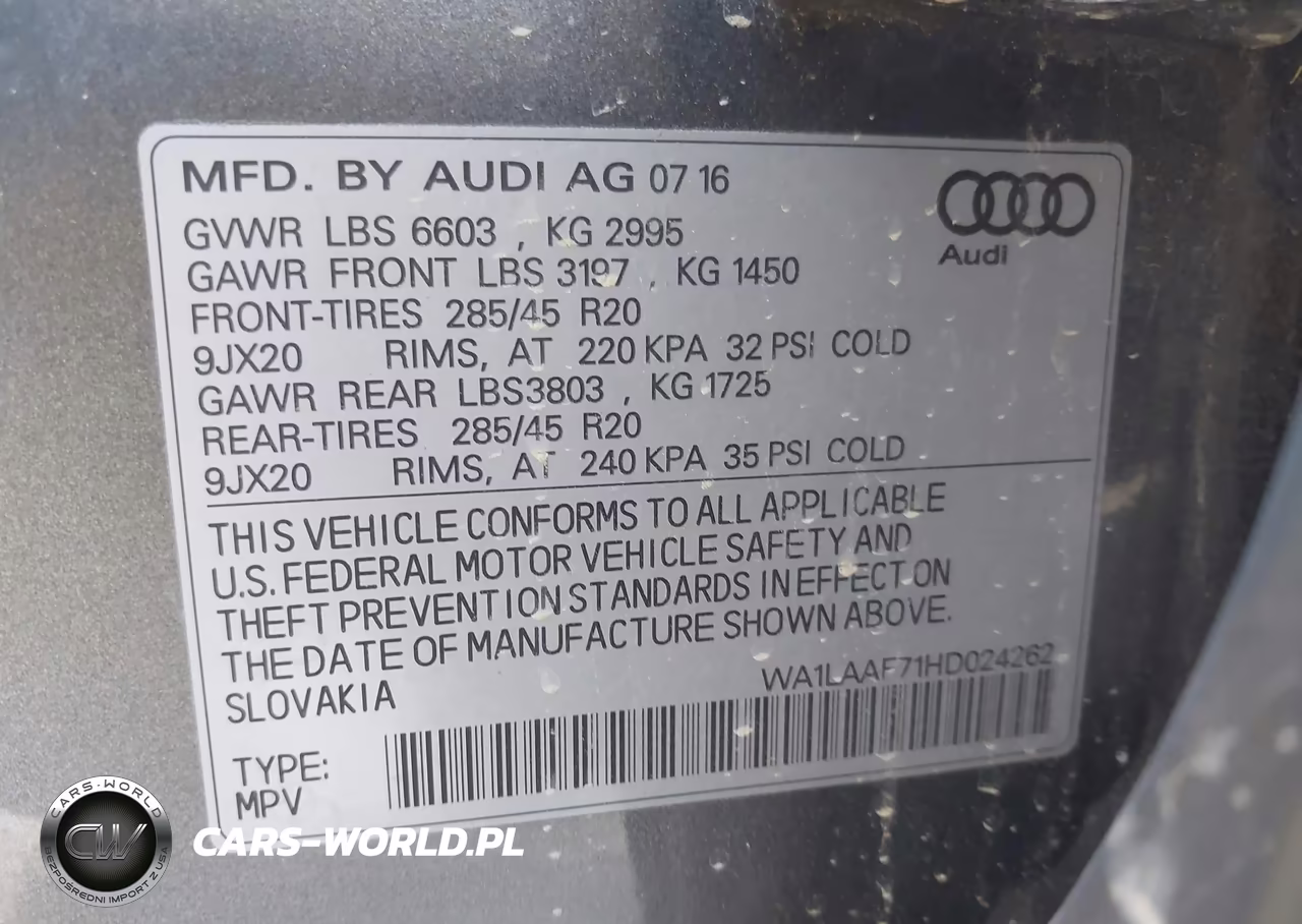 2017 Audi Q7 3.0T Premium VIN:WA1LAAF71HD024262 - 9