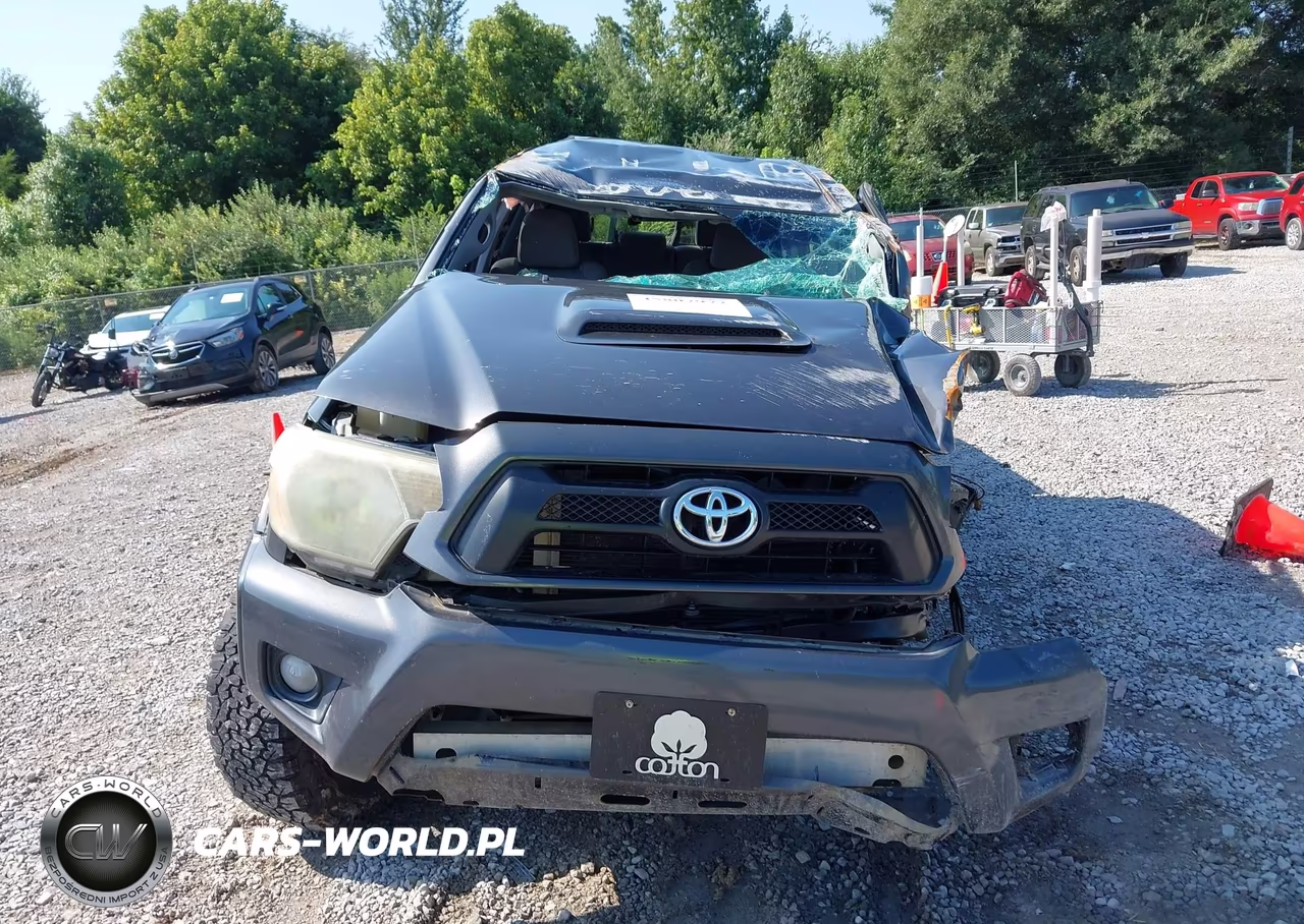 2014 Toyota Tacoma Base V6 VIN:3TMLU4EN0EM162390 - 12