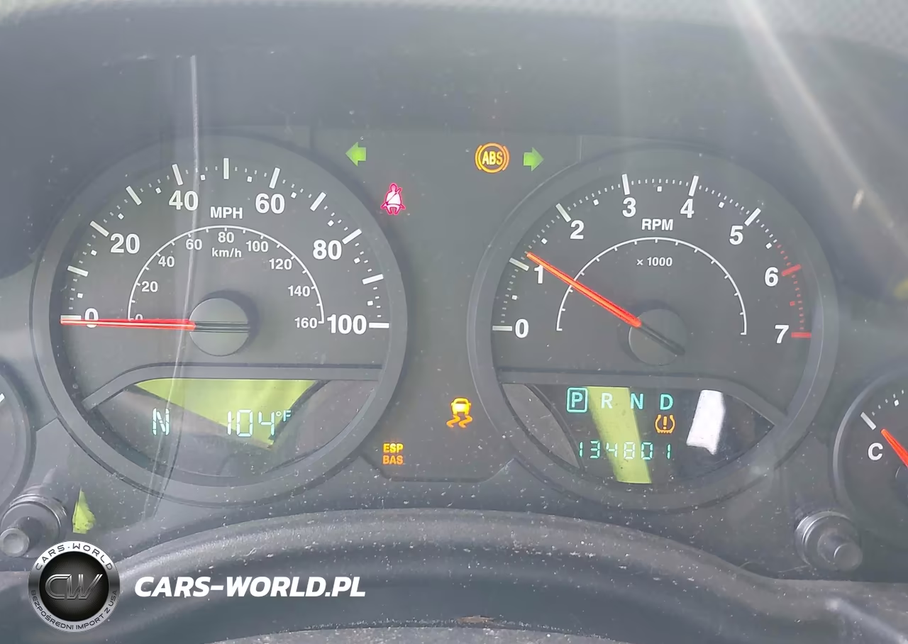 2009 Jeep Wrangler Unlimited X VIN:1J4GA39199L773063 - 7
