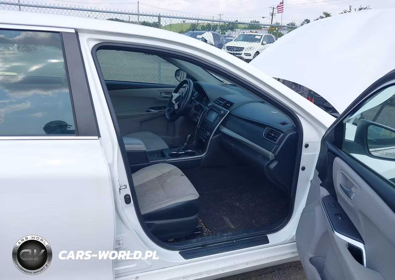 2016 Toyota Camry Se VIN:4T1BF1FK3GU172432 - 5