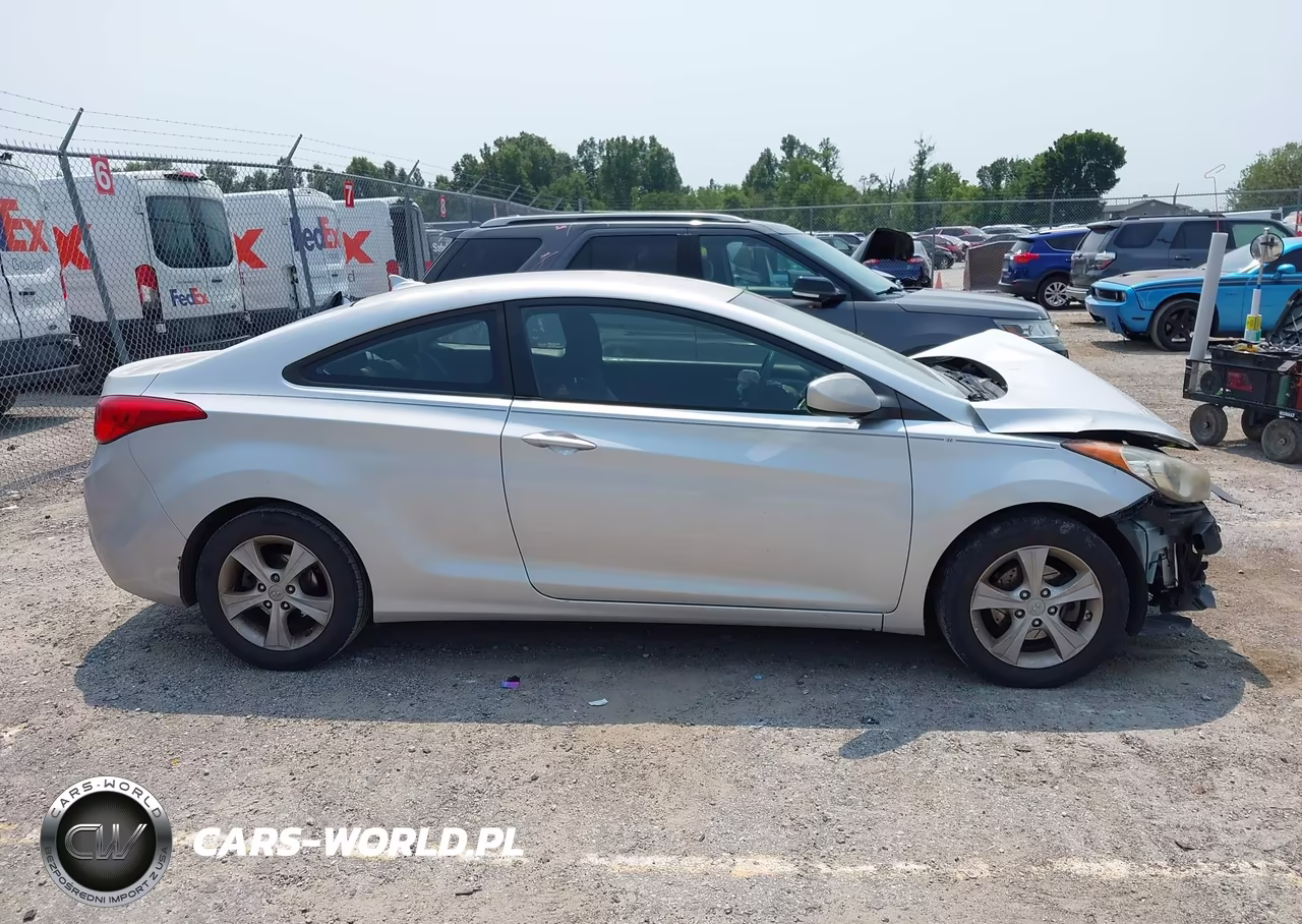 2013 Hyundai Elantra Gs VIN:KMHDH6AE7DU005388 - 14