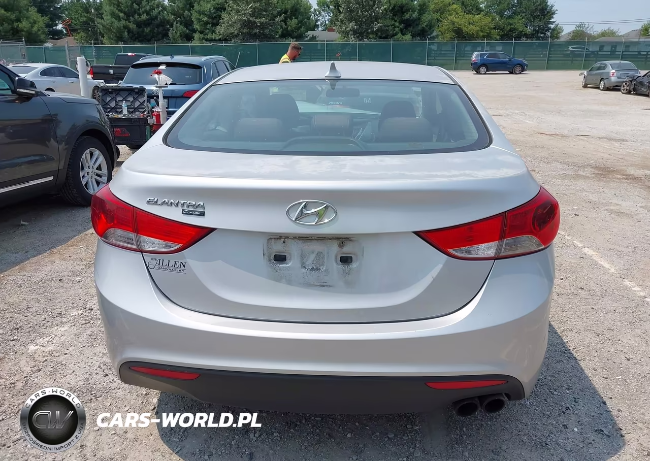 2013 Hyundai Elantra Gs VIN:KMHDH6AE7DU005388 - 17