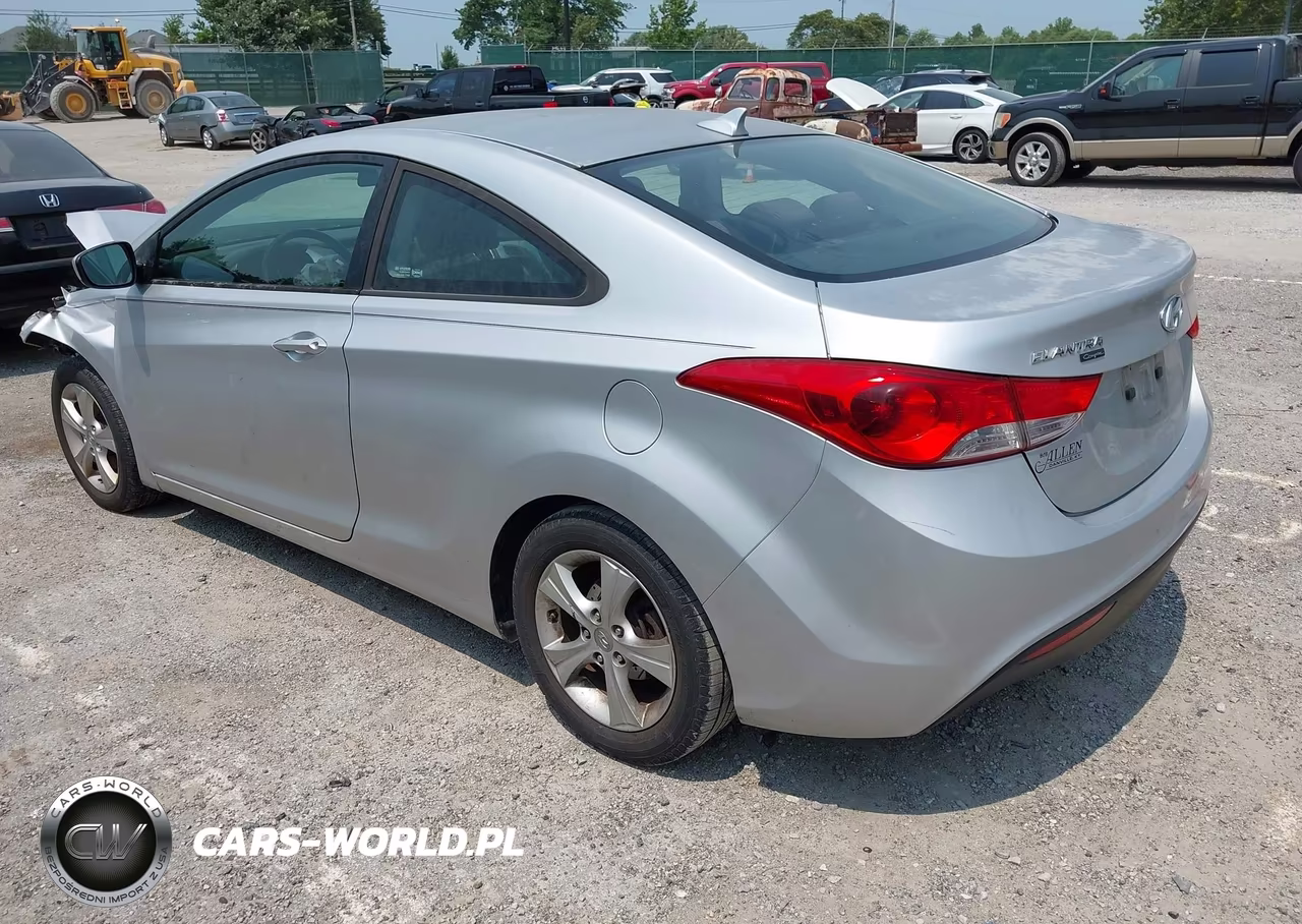 2013 Hyundai Elantra Gs VIN:KMHDH6AE7DU005388 - 3