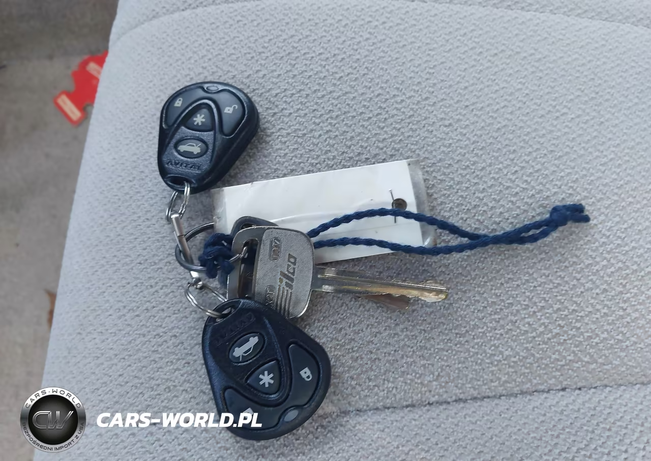 1995 Toyota Camry Le VIN:4T1GK12E8SU111474 - 11