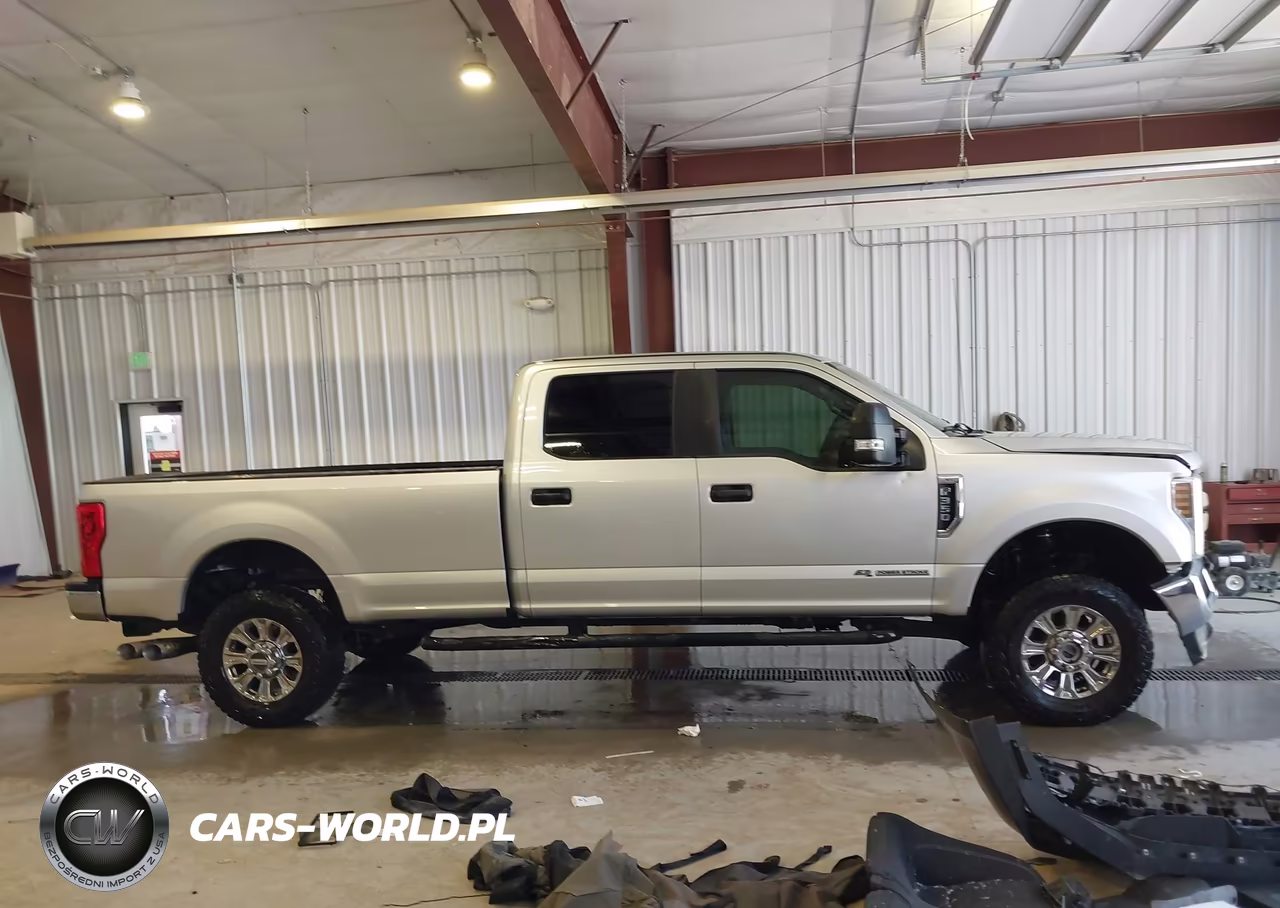 2018 Ford F-350 Xl VIN:1FT8W3BT0JEC12489 - 13