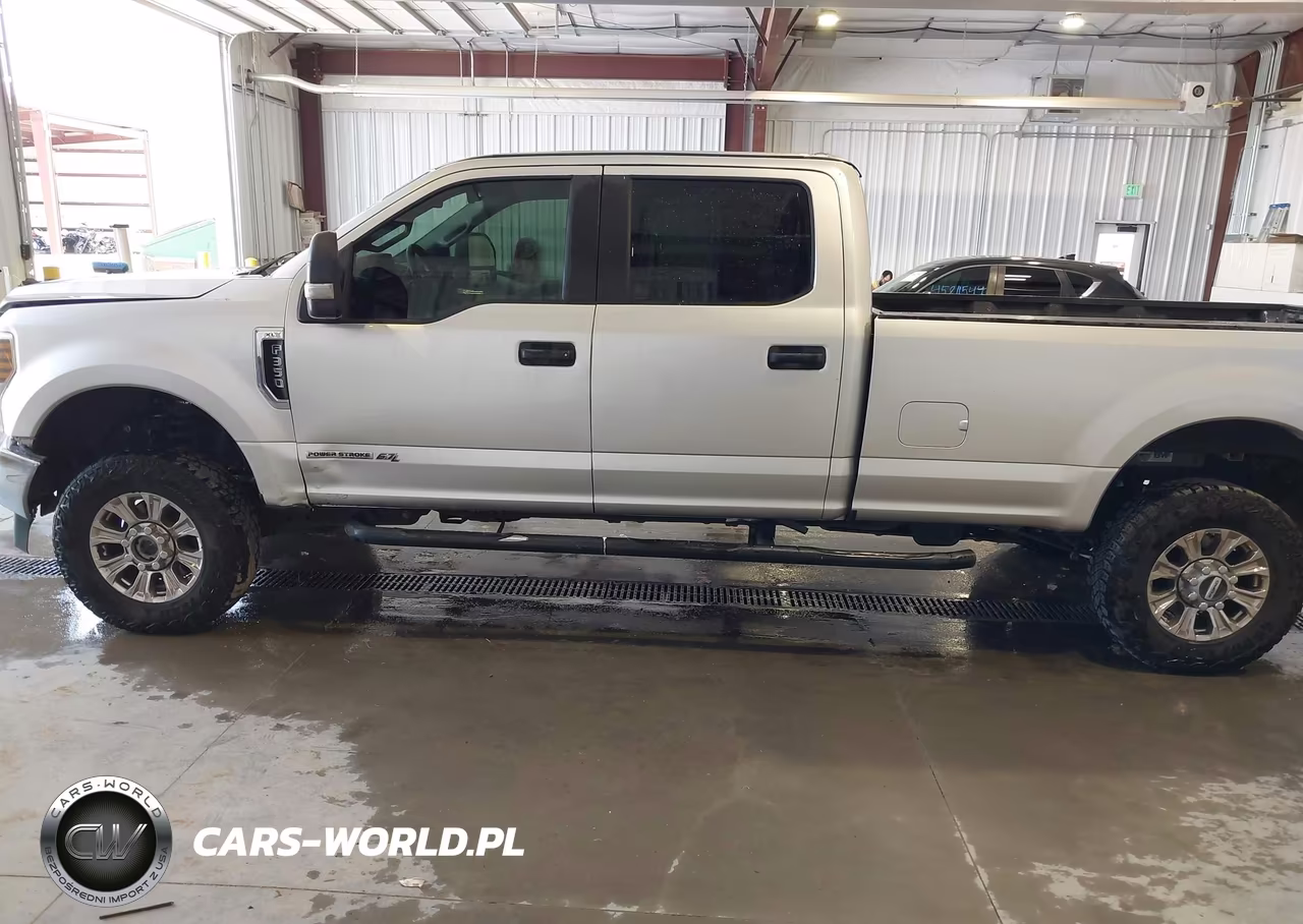 2018 Ford F-350 Xl VIN:1FT8W3BT0JEC12489 - 14