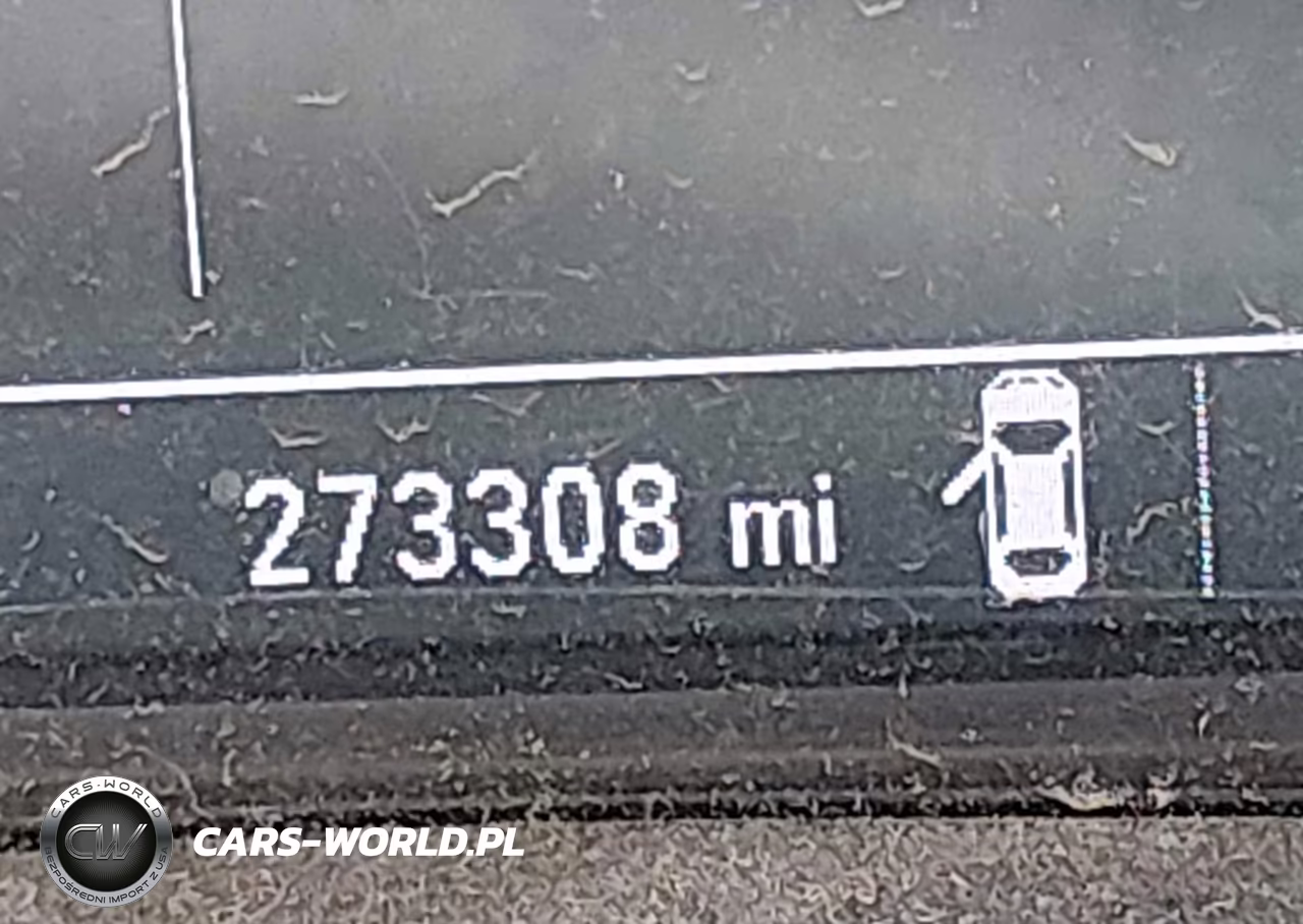 2017 Chevrolet Cruze Premier Auto VIN:3G1BF6SM8HS590083 - 15