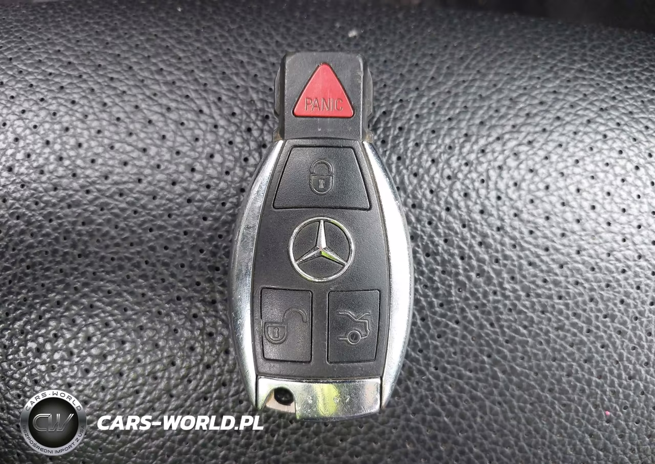 2017 Mercedes-Benz C 300 4Matic VIN:55SWF4KB1HU188330 - 11