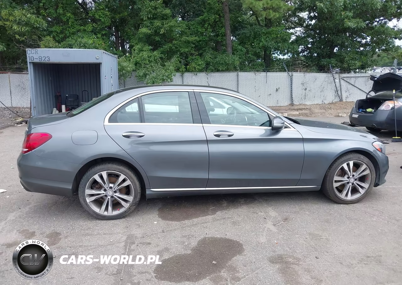 2017 Mercedes-Benz C 300 4Matic VIN:55SWF4KB1HU188330 - 13