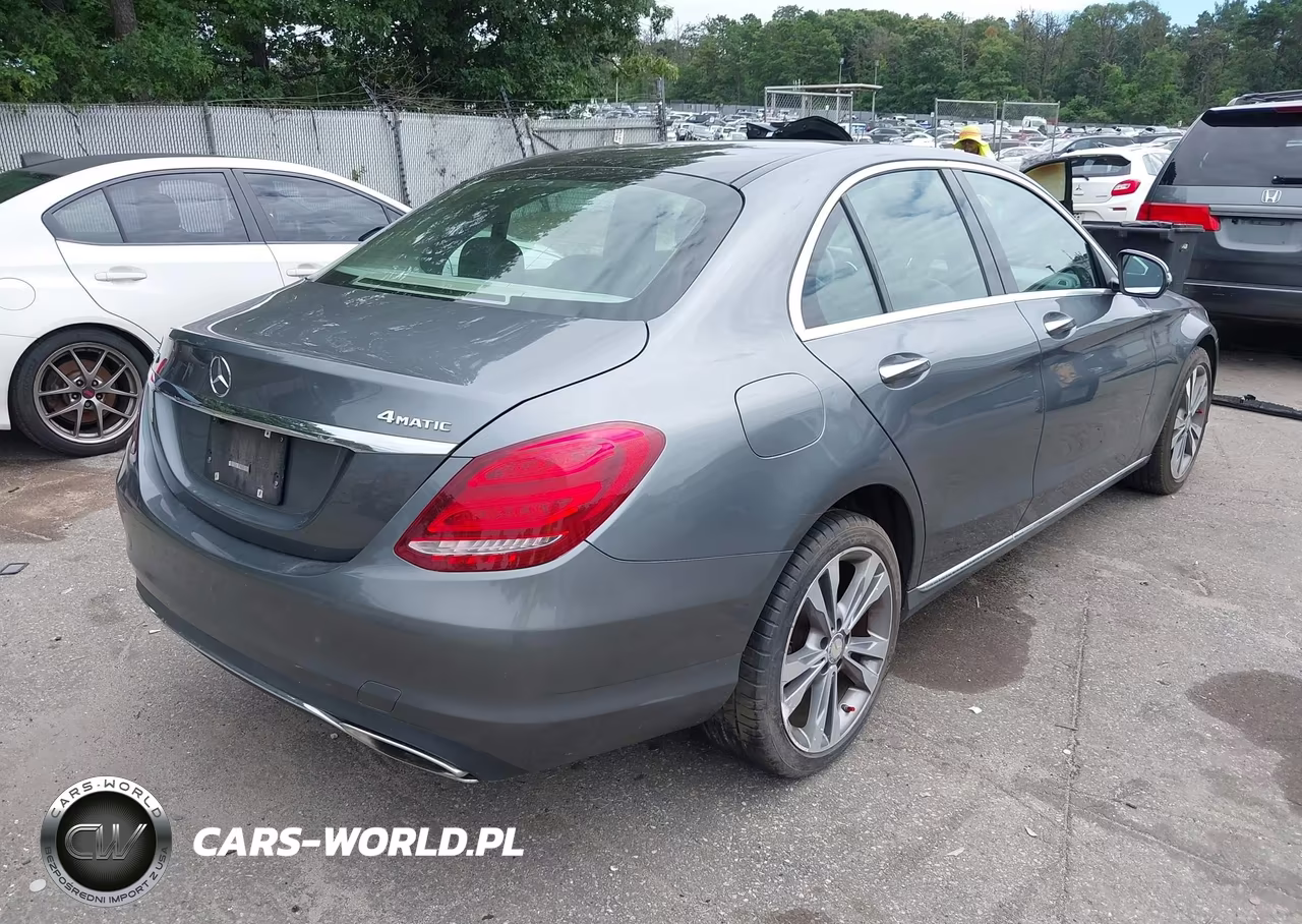 2017 Mercedes-Benz C 300 4Matic VIN:55SWF4KB1HU188330 - 4