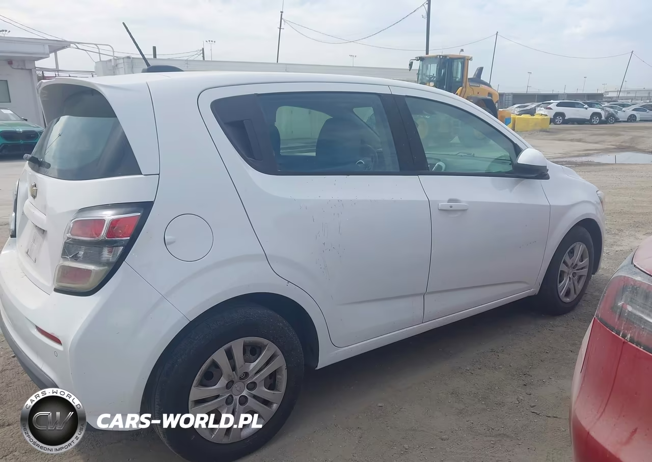 2020 Chevrolet Sonic Fwd 1Fl 5-Door VIN:1G1JG6SB5L4114163 - 15