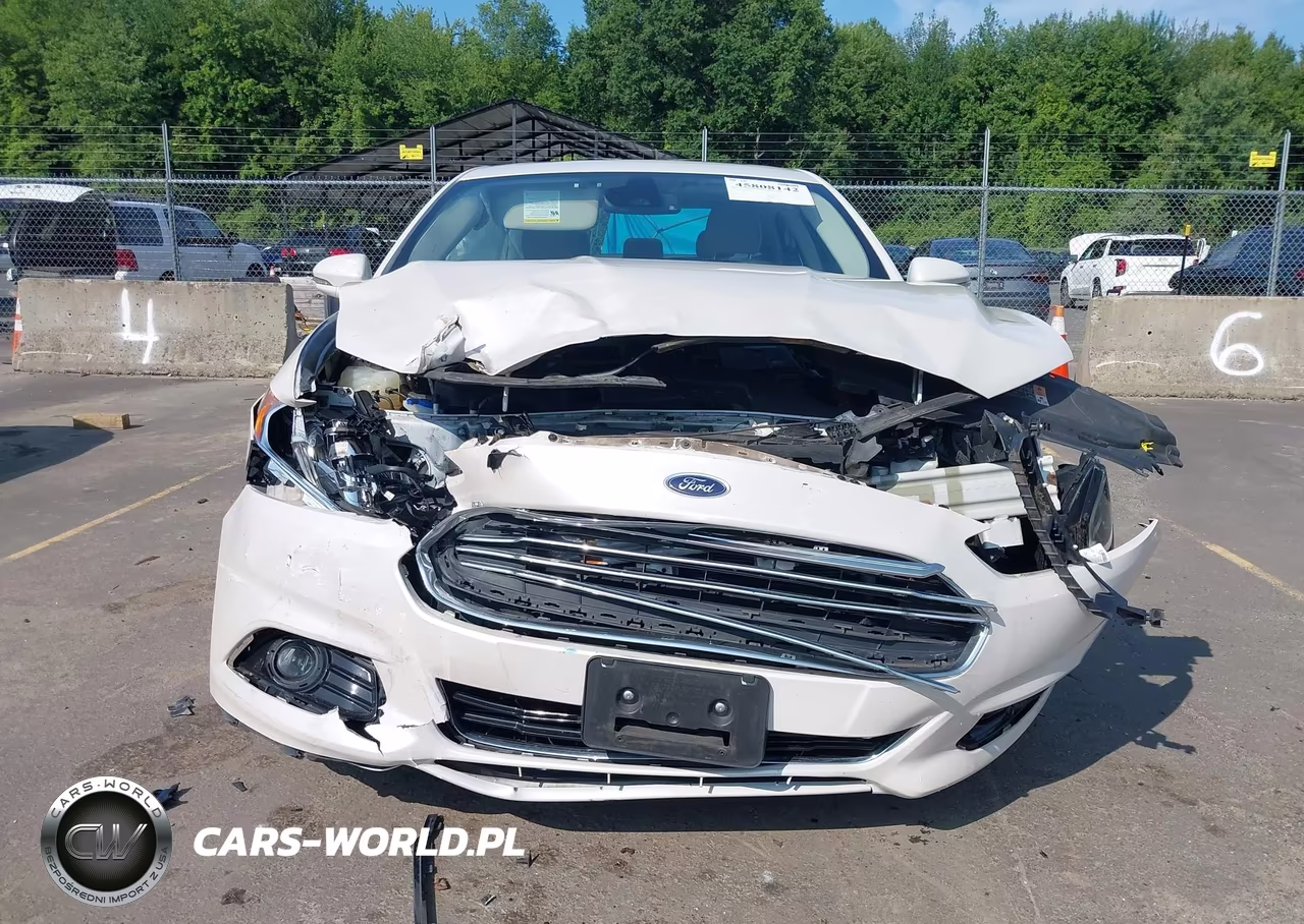 2016 Ford Fusion Hybrid Titanium VIN:3FA6P0RU3GR363131 - 12