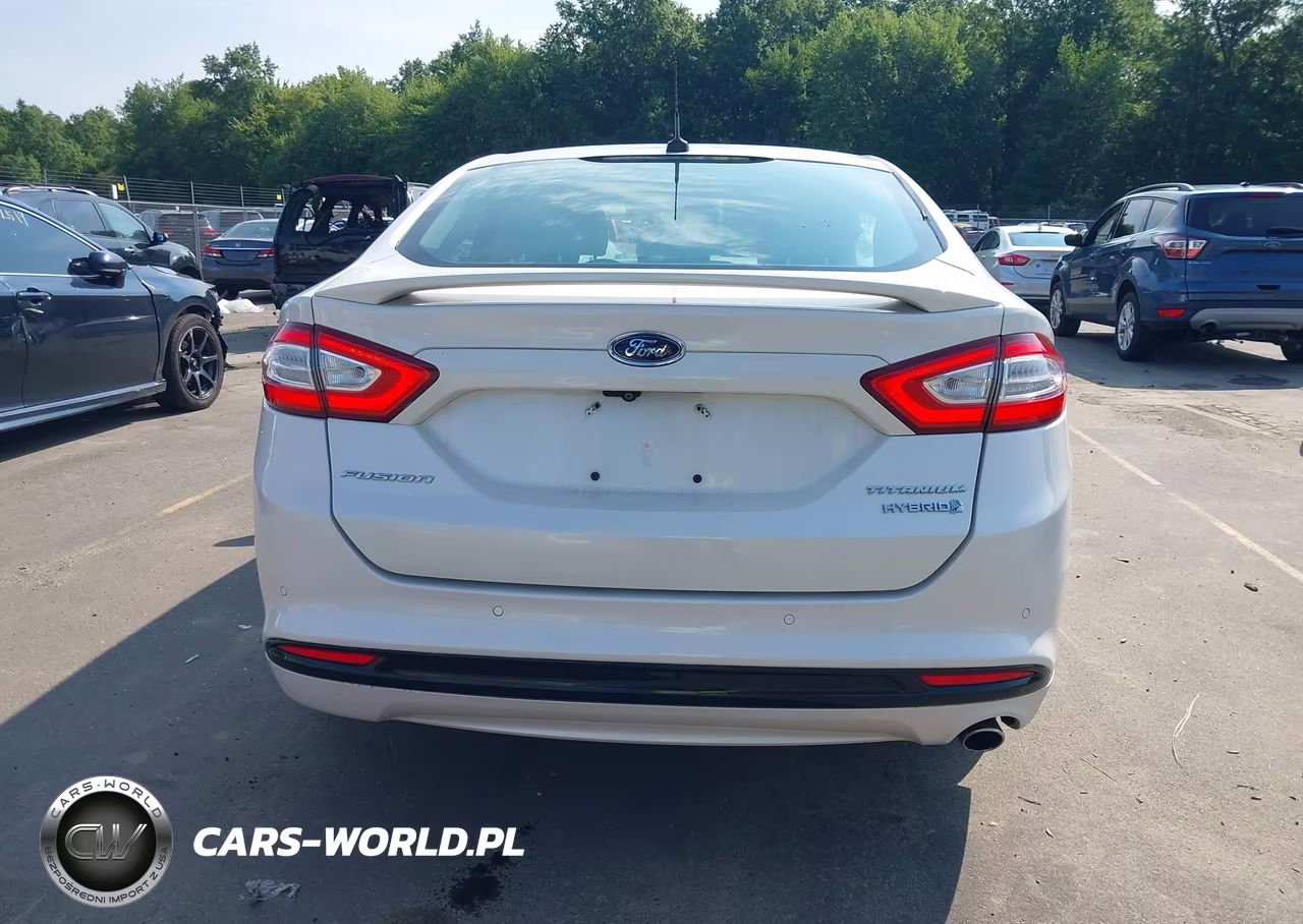 2016 Ford Fusion Hybrid Titanium VIN:3FA6P0RU3GR363131 - 16
