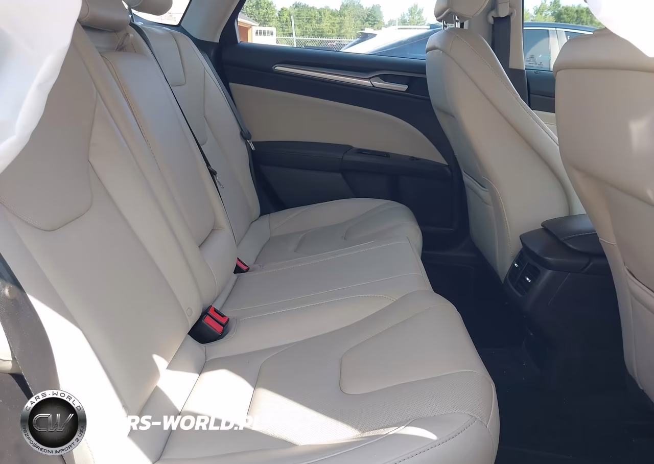 2016 Ford Fusion Hybrid Titanium VIN:3FA6P0RU3GR363131 - 8