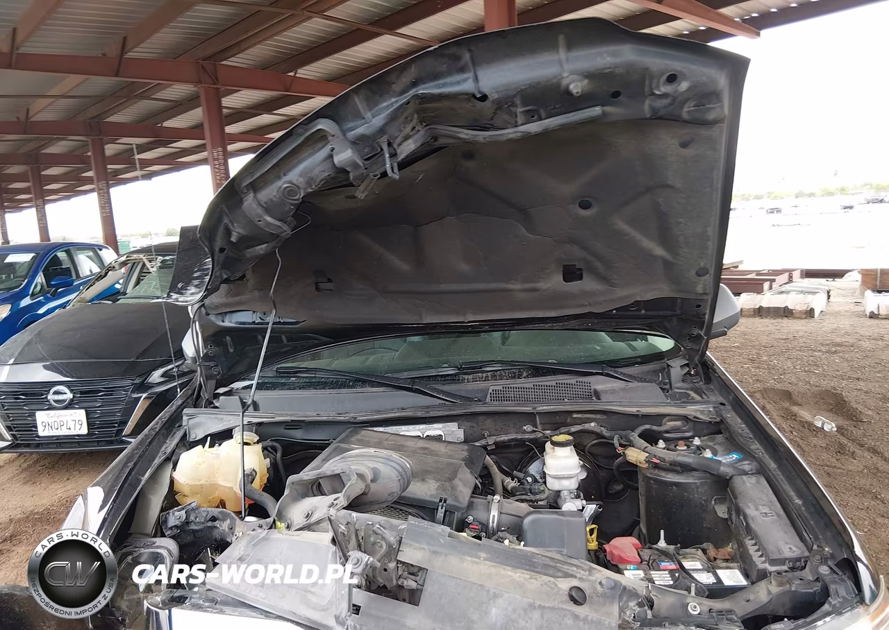 2010 Mazda Tribute S Grand Touring VIN:4F2CY9GG7AKM01404 - 10