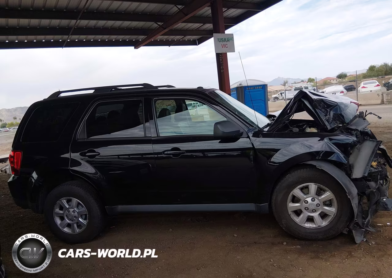 2010 Mazda Tribute S Grand Touring VIN:4F2CY9GG7AKM01404 - 13