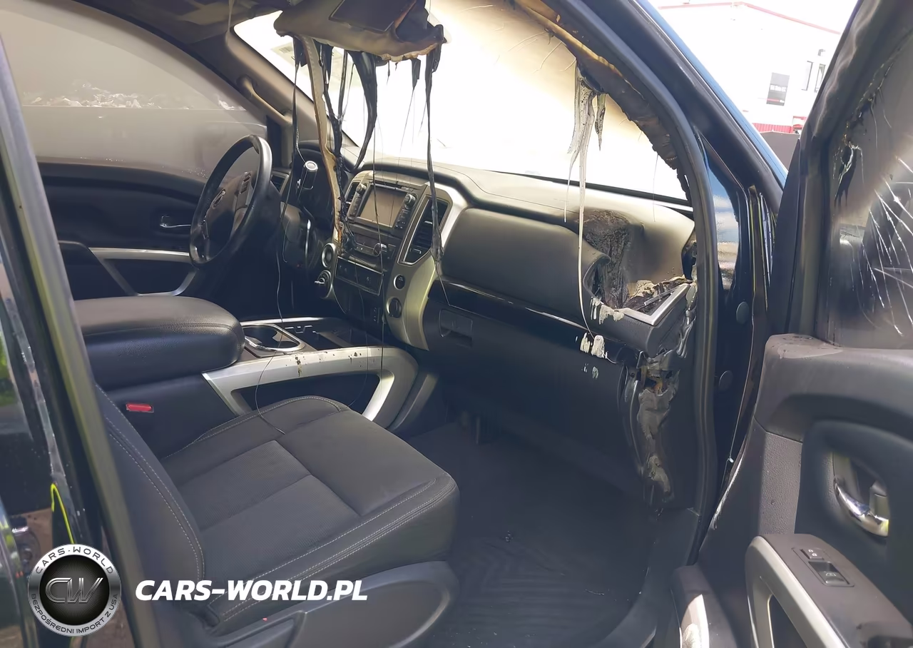 2017 Nissan Titan Sv VIN:1N6AA1E59HN562261 - 5
