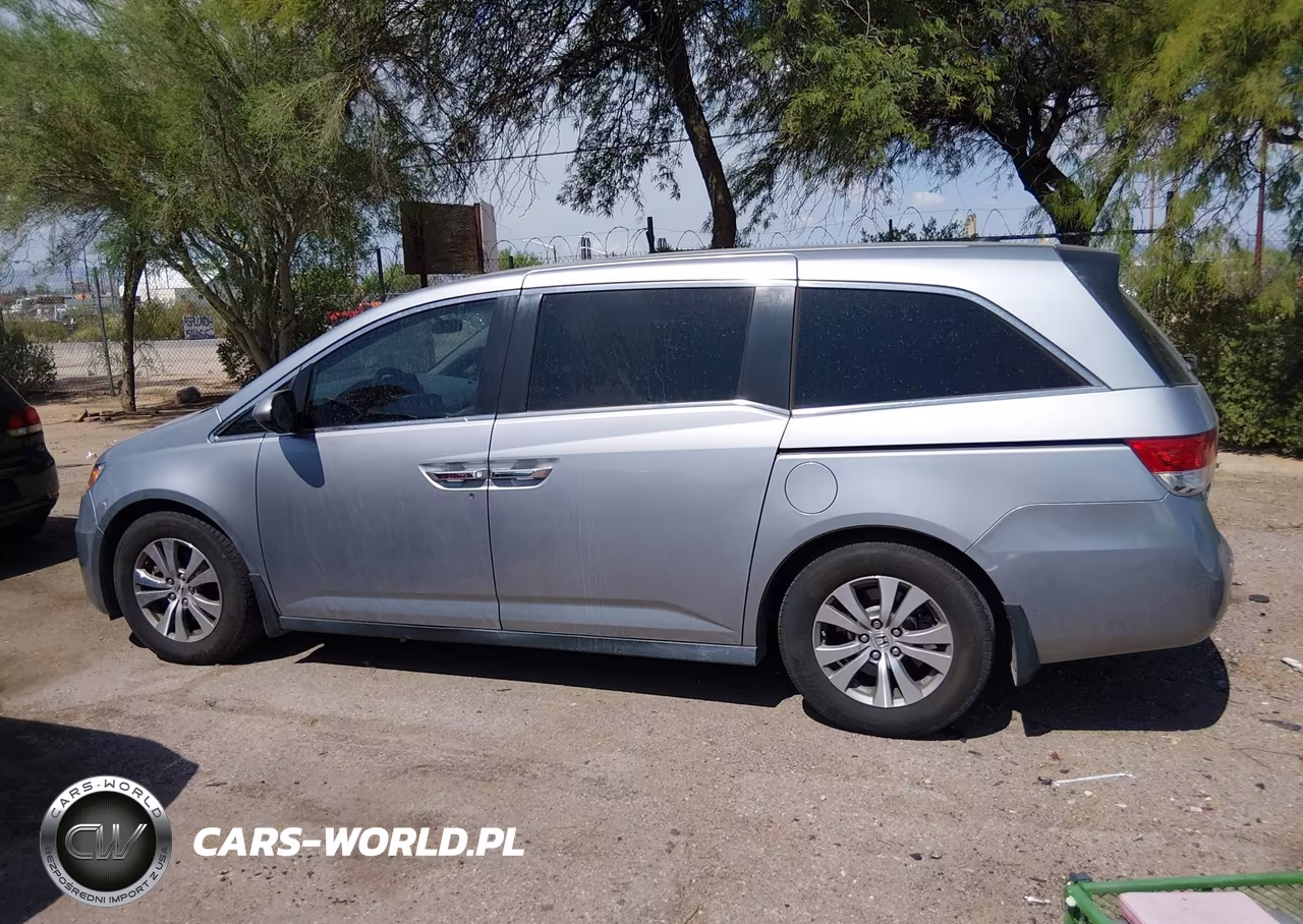2017 Honda Odyssey Se VIN:5FNRL5H30HB017825 - 13