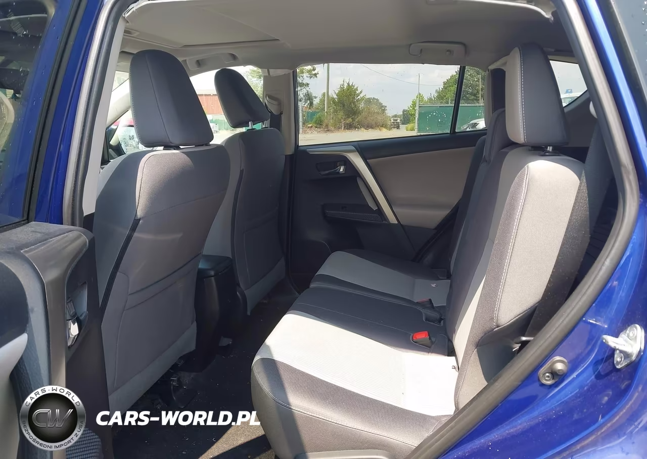 2015 Toyota Rav4 Xle VIN:2T3RFREV0FW323676 - 8