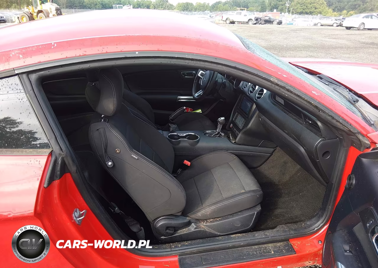 2015 Ford Mustang V6 VIN:1FA6P8AMXF5428567 - 5