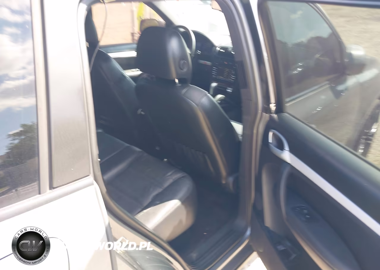 2010 Porsche Cayenne VIN:WP1AA2AP0ALA05321 - 8