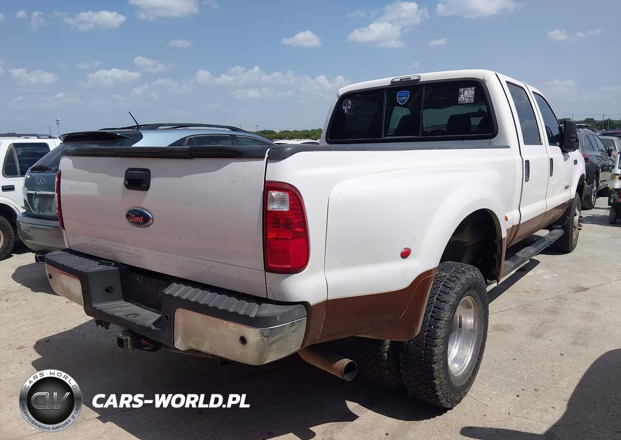 2004 Ford F-350 Lariat-Xl-Xlt VIN:1FTWW33P44EE04978 - 4