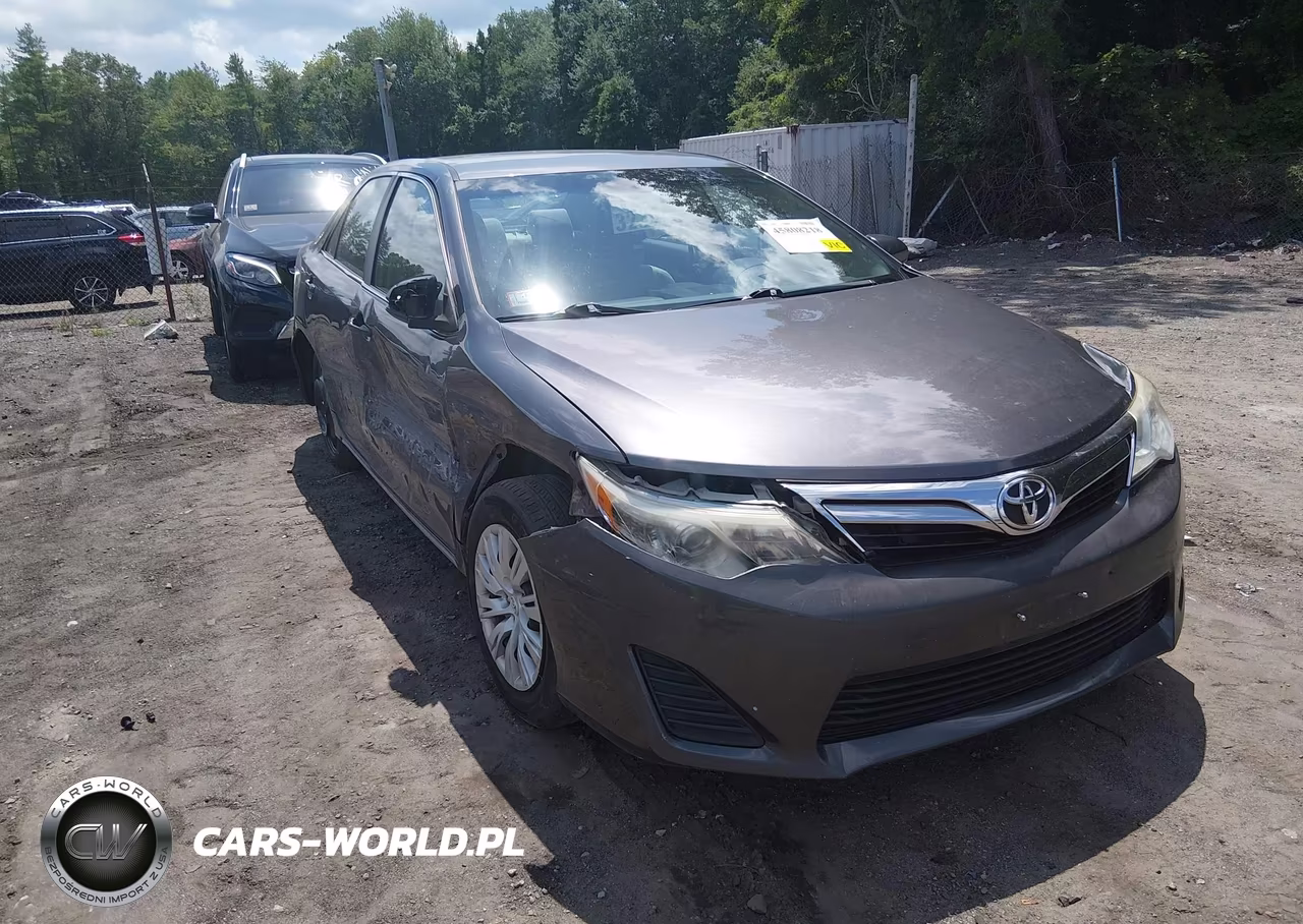2014 Toyota Camry Le