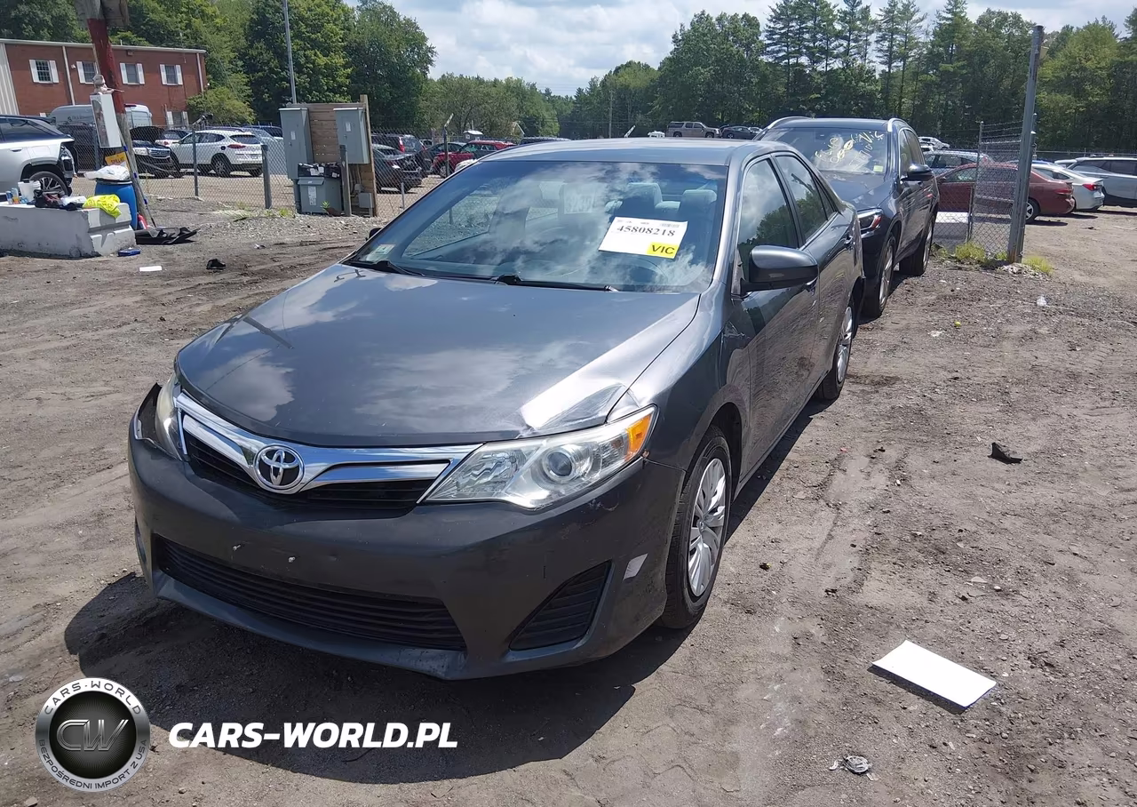 2014 Toyota Camry Le VIN:4T4BF1FK6ER381229 - 2