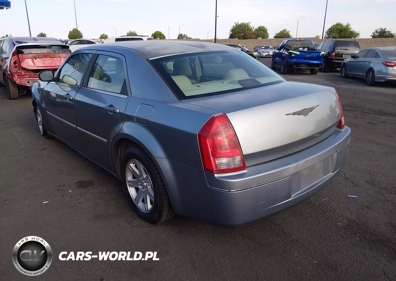 2006 Chrysler 300 Touring VIN:2C3KA53G16H520986 - 3