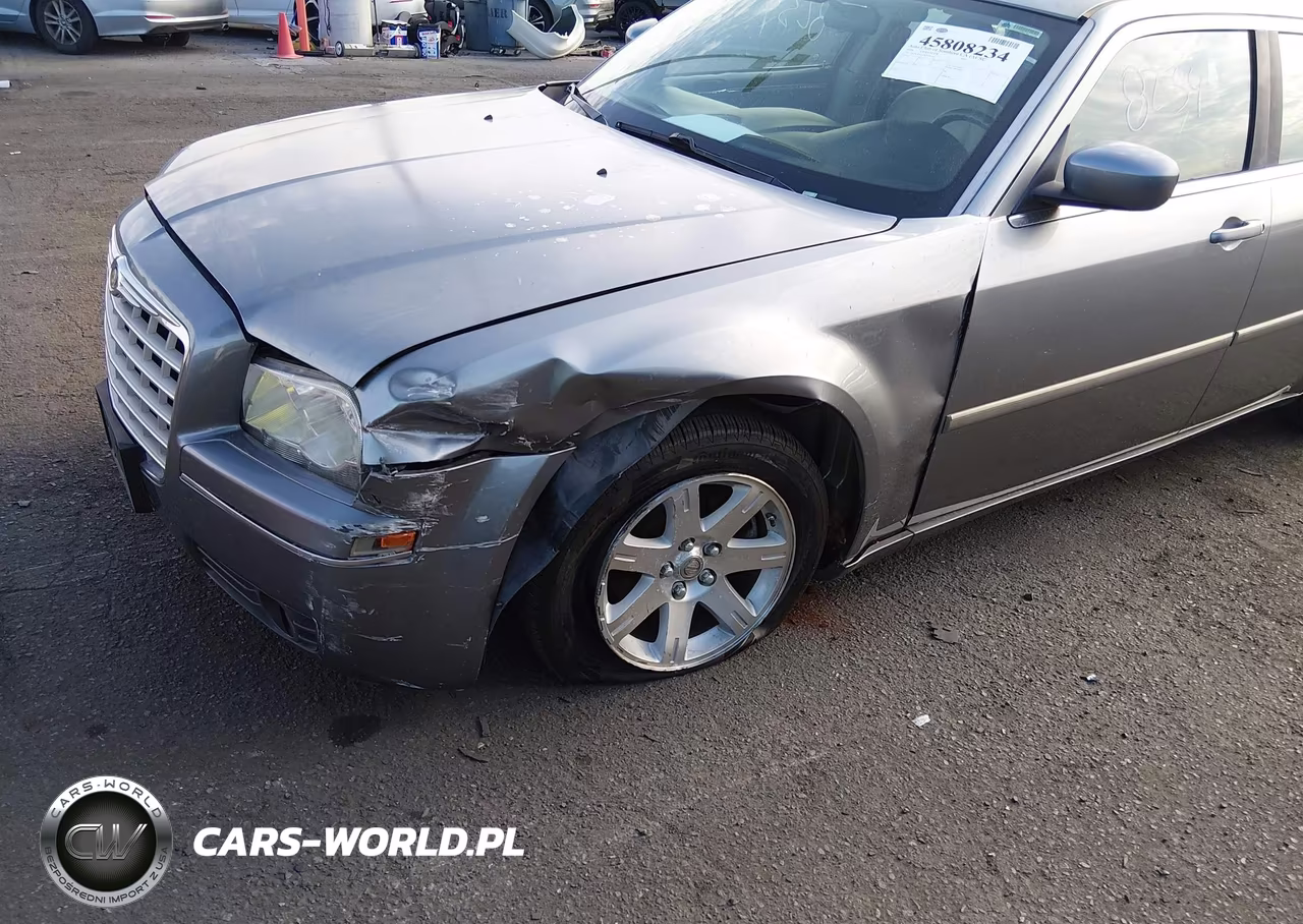 2006 Chrysler 300 Touring VIN:2C3KA53G16H520986 - 6