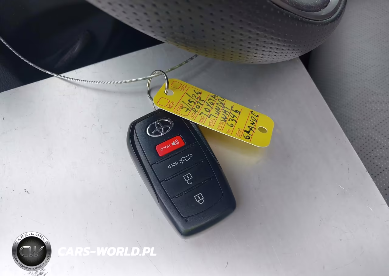 2025 Toyota Tundra Hybrid Limited Crewmax 6.4' Bed VIN:5TFWC5DB8SX106345 - 11