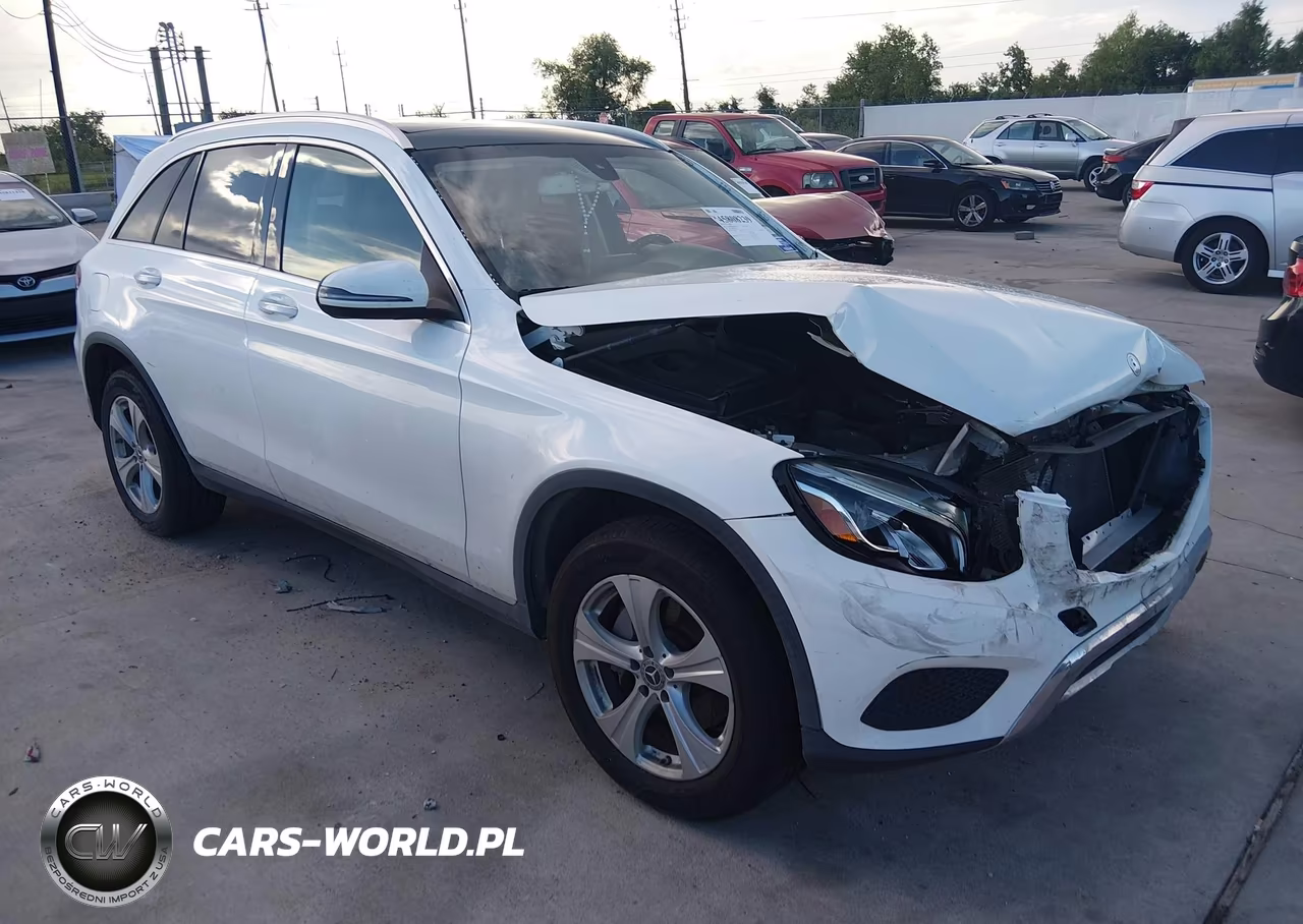 2018 Mercedes-Benz Glc 300 – zdjęcie 1 z 16