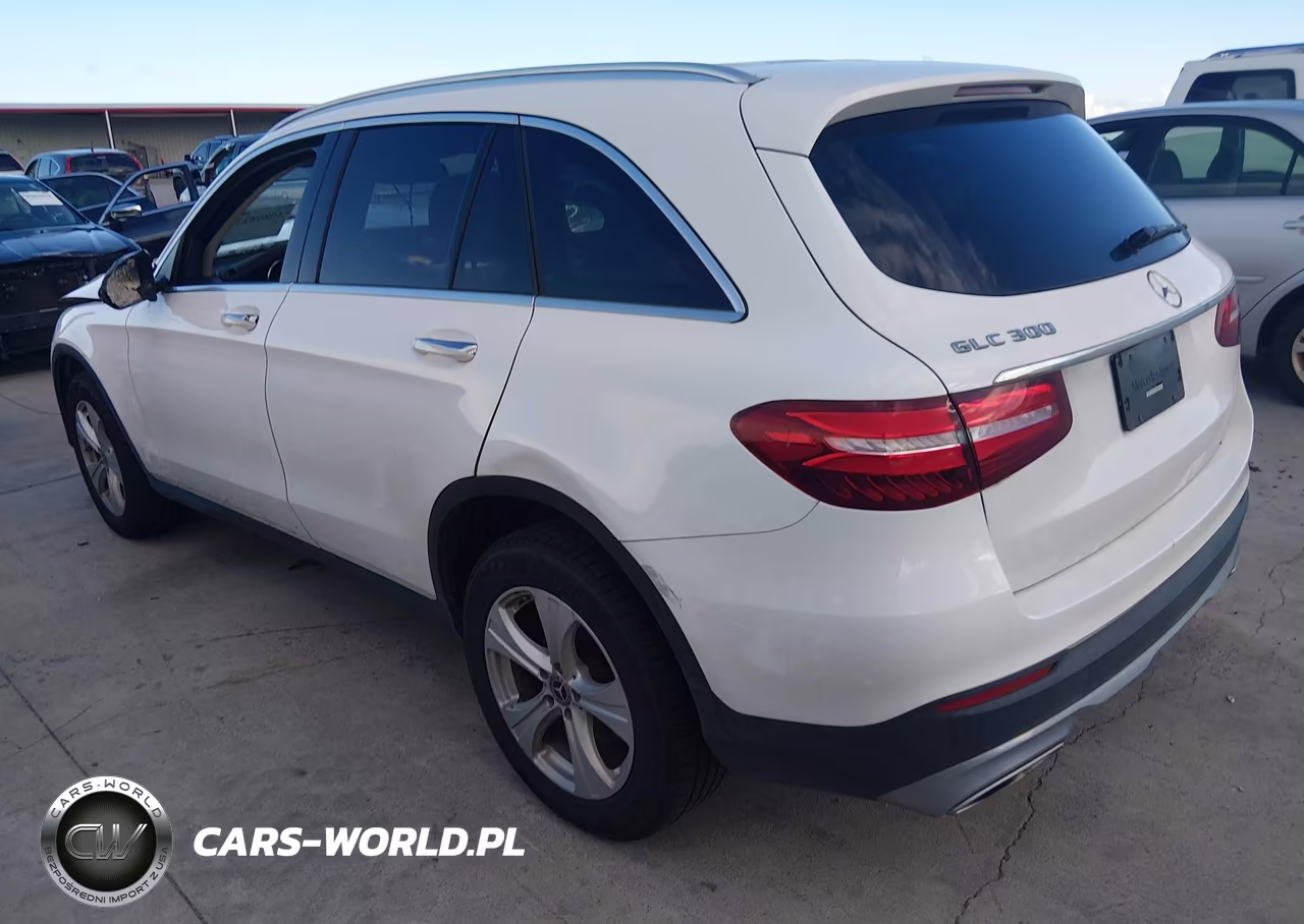 2018 Mercedes-Benz Glc 300 VIN:WDC0G4JB8JV113955 - 3