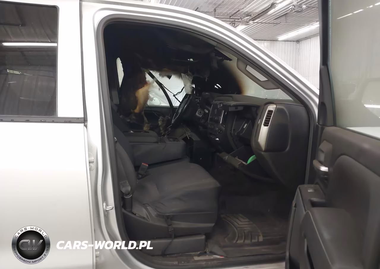 2018 Chevrolet Silverado 1500 2Lt VIN:3GCUKREC9JG380908 - 5