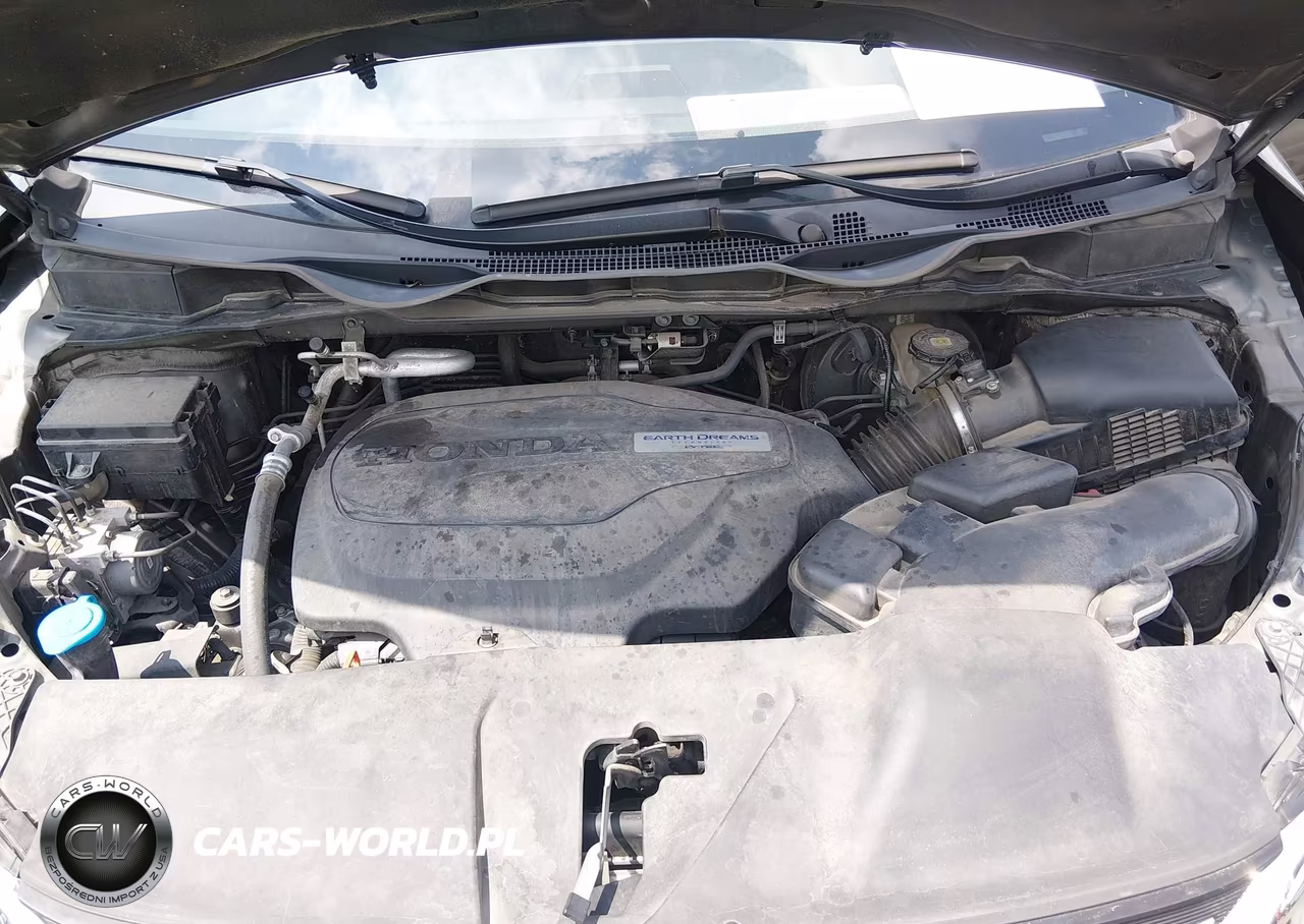 2018 Honda Odyssey Elite VIN:5FNRL6H94JB055011 - 10