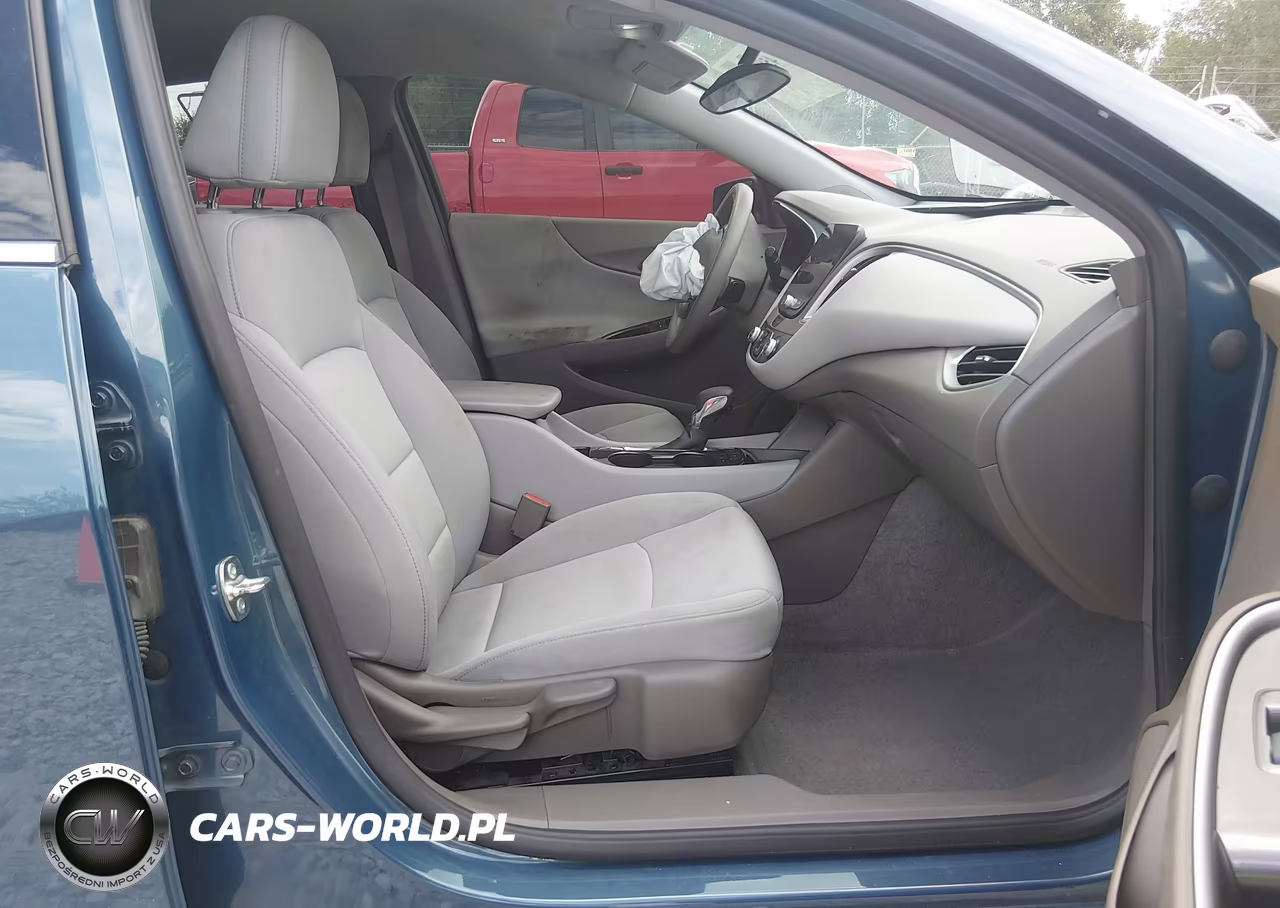 2024 Chevrolet Malibu Fwd Ls VIN:1G1ZB5ST2RF184432 - 5