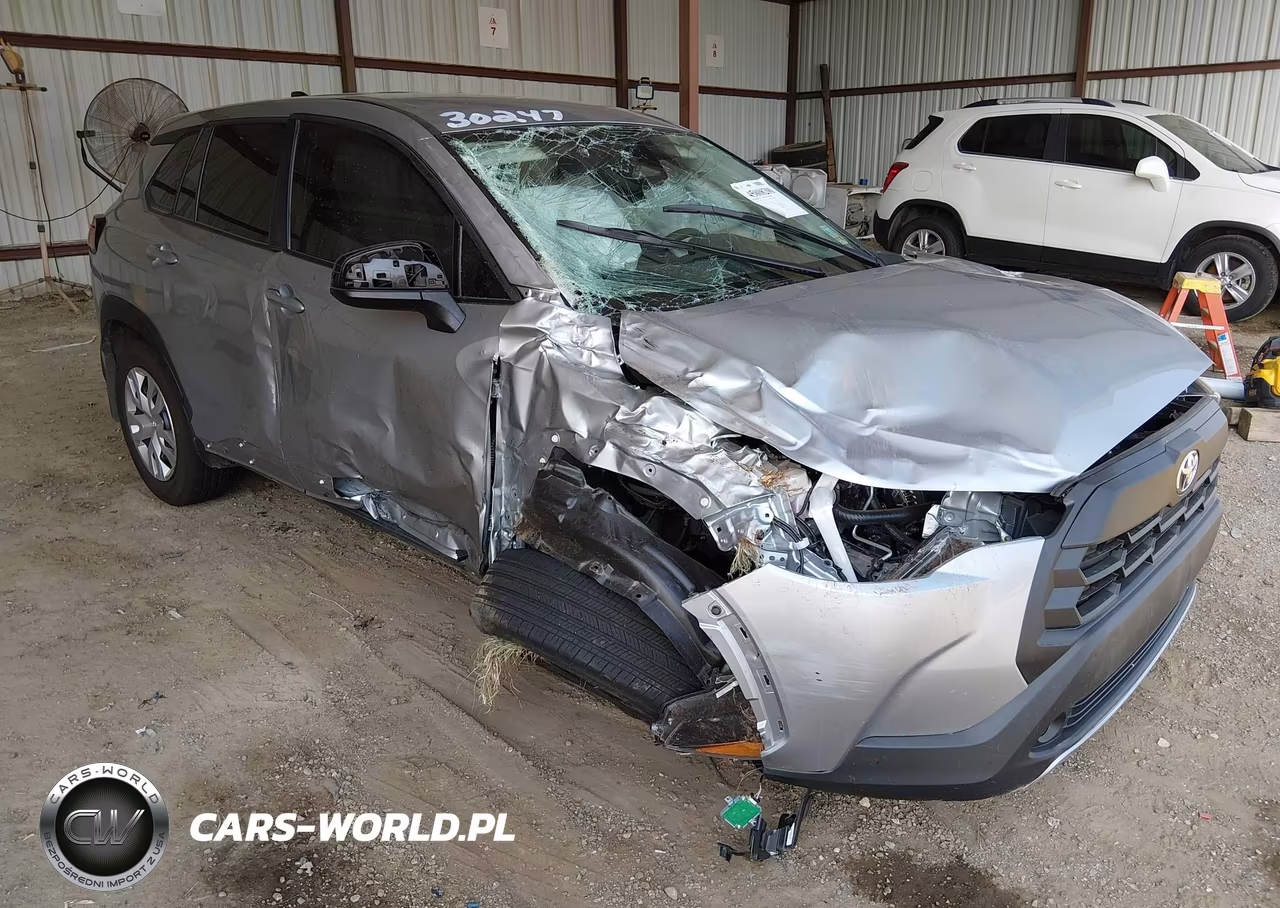 2026 Toyota Corolla Cross L VIN:7MUAAAAG3TV158021 - 1