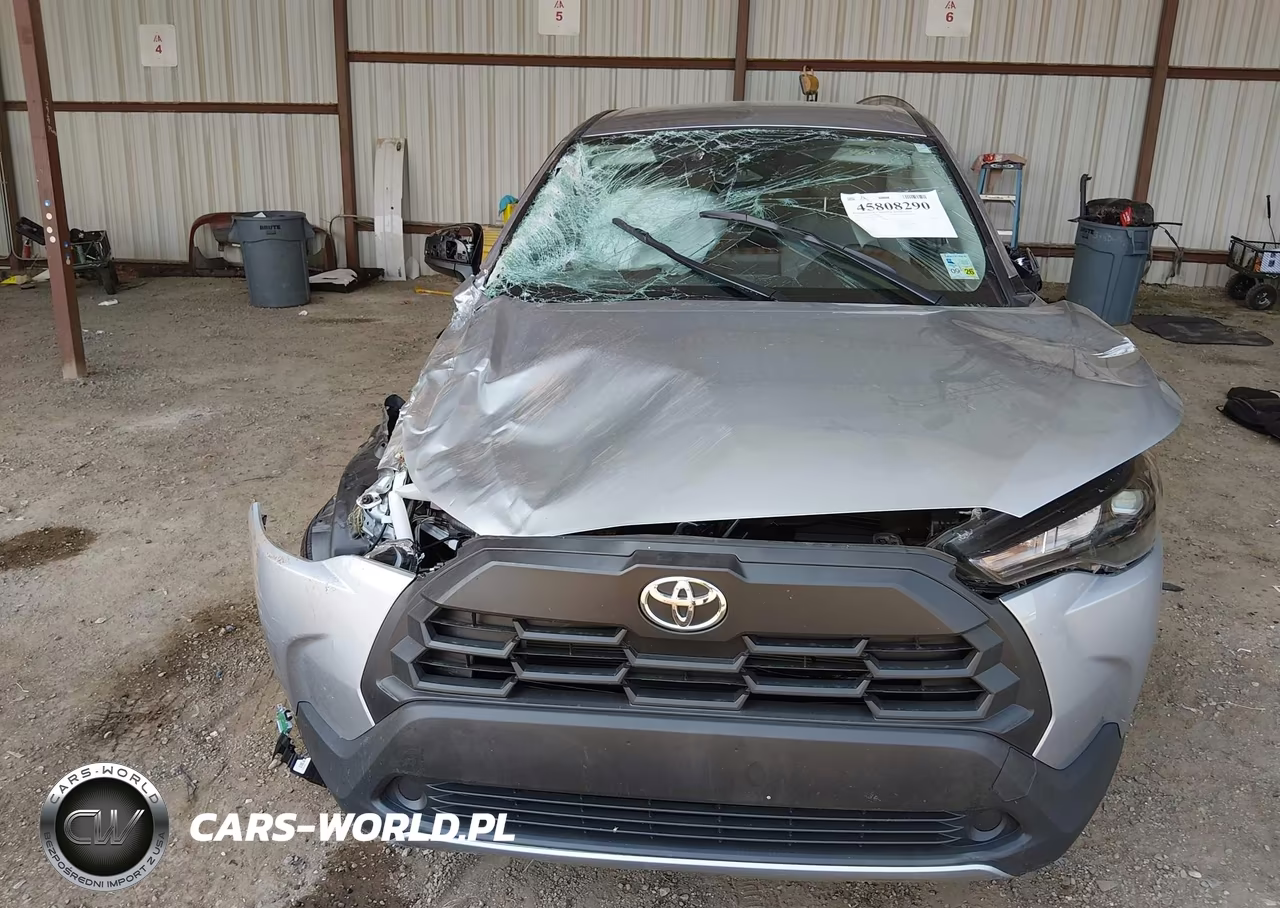 2026 Toyota Corolla Cross L VIN:7MUAAAAG3TV158021 - 10