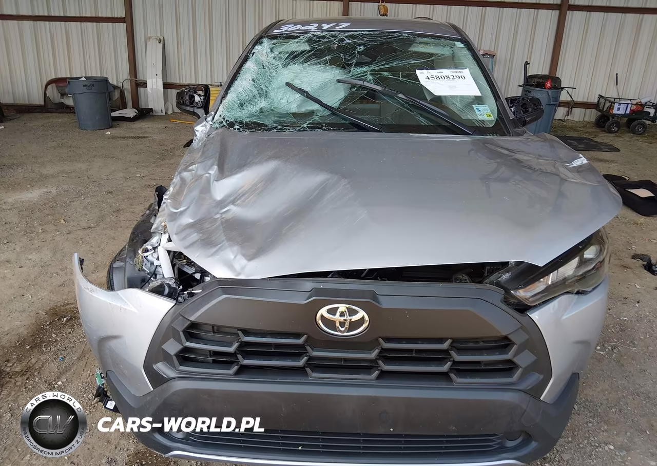 2026 Toyota Corolla Cross L VIN:7MUAAAAG3TV158021 - 11