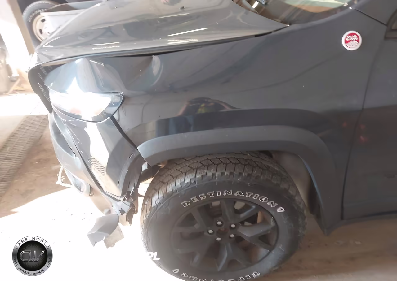 2016 Jeep Cherokee Trailhawk VIN:1C4PJMBS2GW223195 - 6