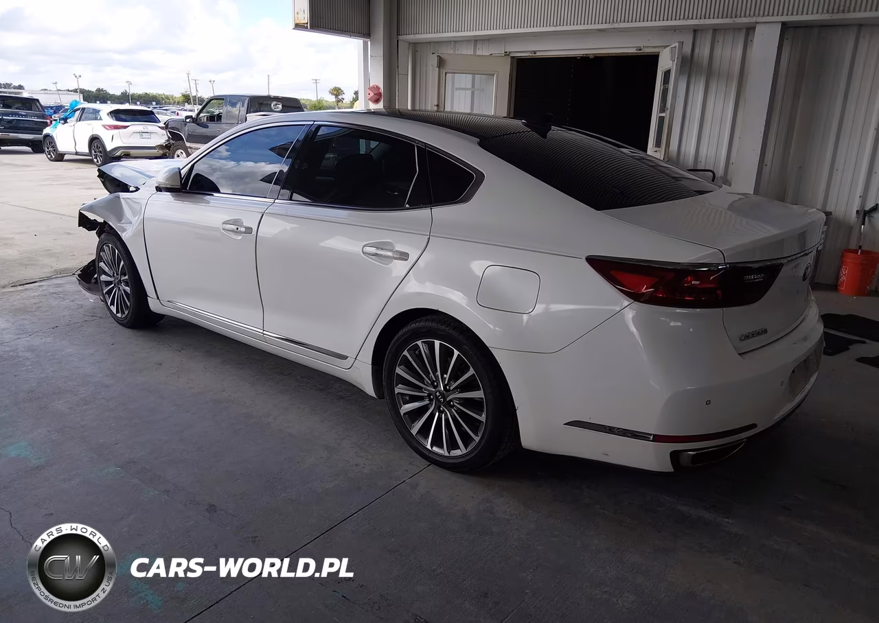 2017 Kia Cadenza Premium VIN:KNALC4J13H5084815 - 3