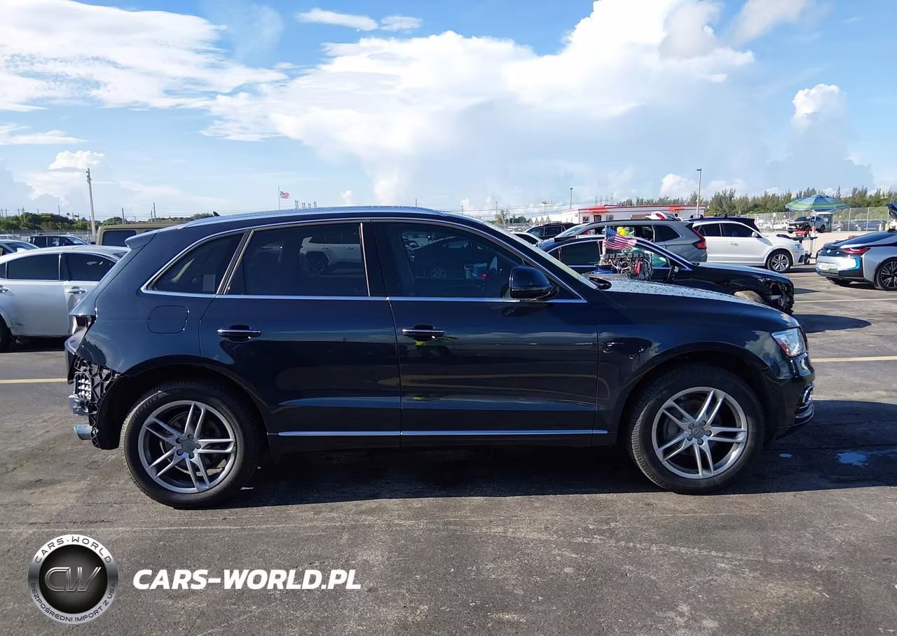 2016 Audi Q5 2.0T Premium VIN:WA1L2AFP4GA118214 - 14