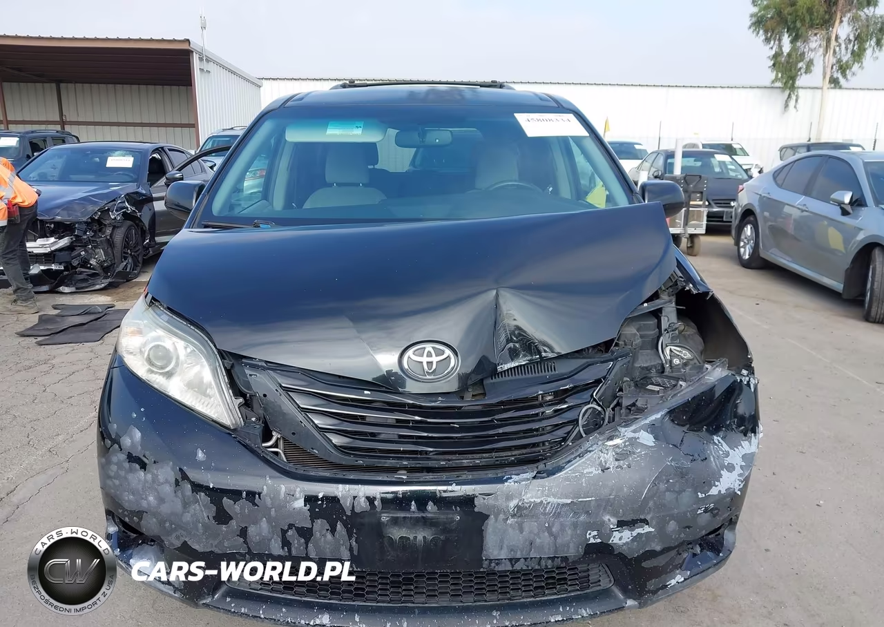 2016 Toyota Sienna Le 8 Passenger VIN:5TDKK3DC5GS750266 - 12